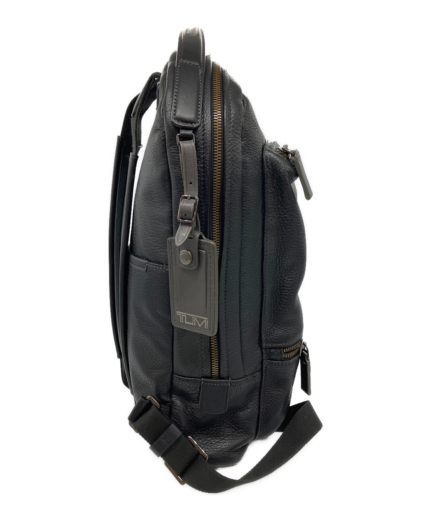 TUMI ブラック リュック・バックパック　黒色 ナイロン製　中古 中古・古着通販】TUMI (トゥミ) リュック ブラック｜ブランド・古着