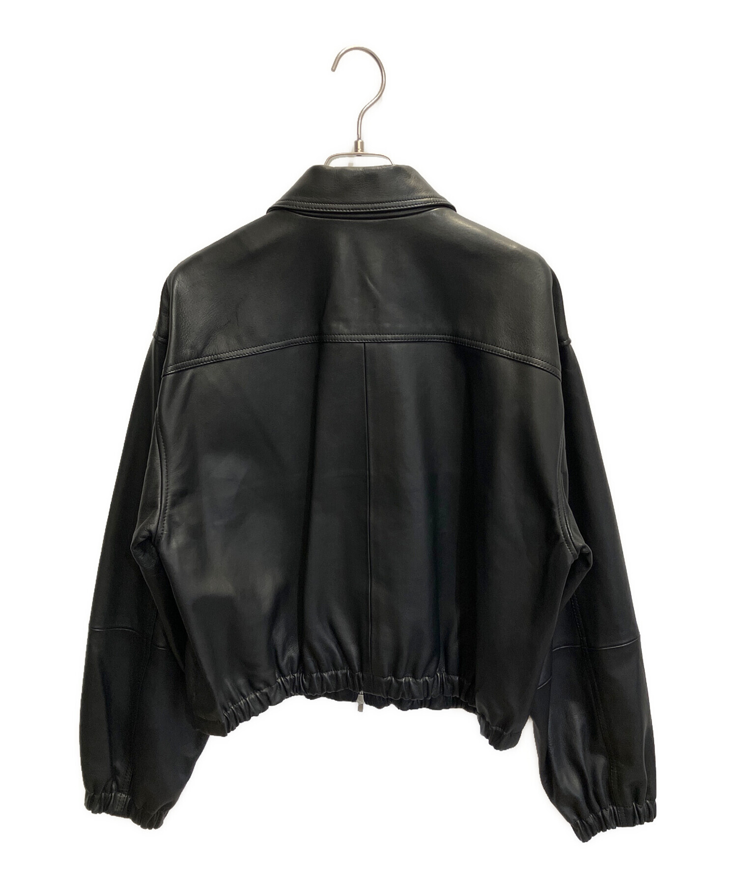 中古・古着通販】theory (セオリー) GLOSS LEATHER BOMBER JK ブラック 中古・古着通販】theory (セオリー) GLOSS LEATHER BOMBER JK ブラック