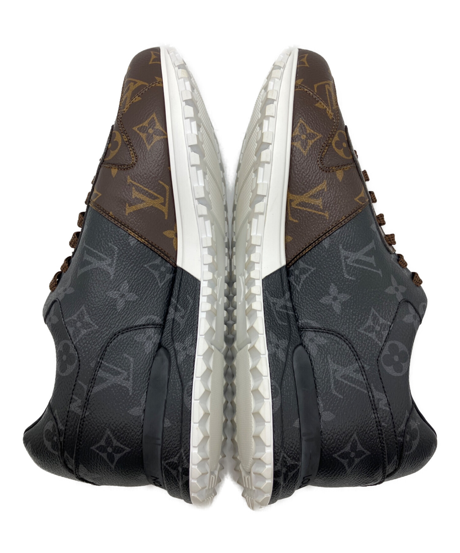 フミコママ ルイヴィトン　ランアウェイラインシルバー25〜25.5センチ 中古・古着通販】LOUIS VUITTON (ルイ ヴィトン) ランアウェイライン