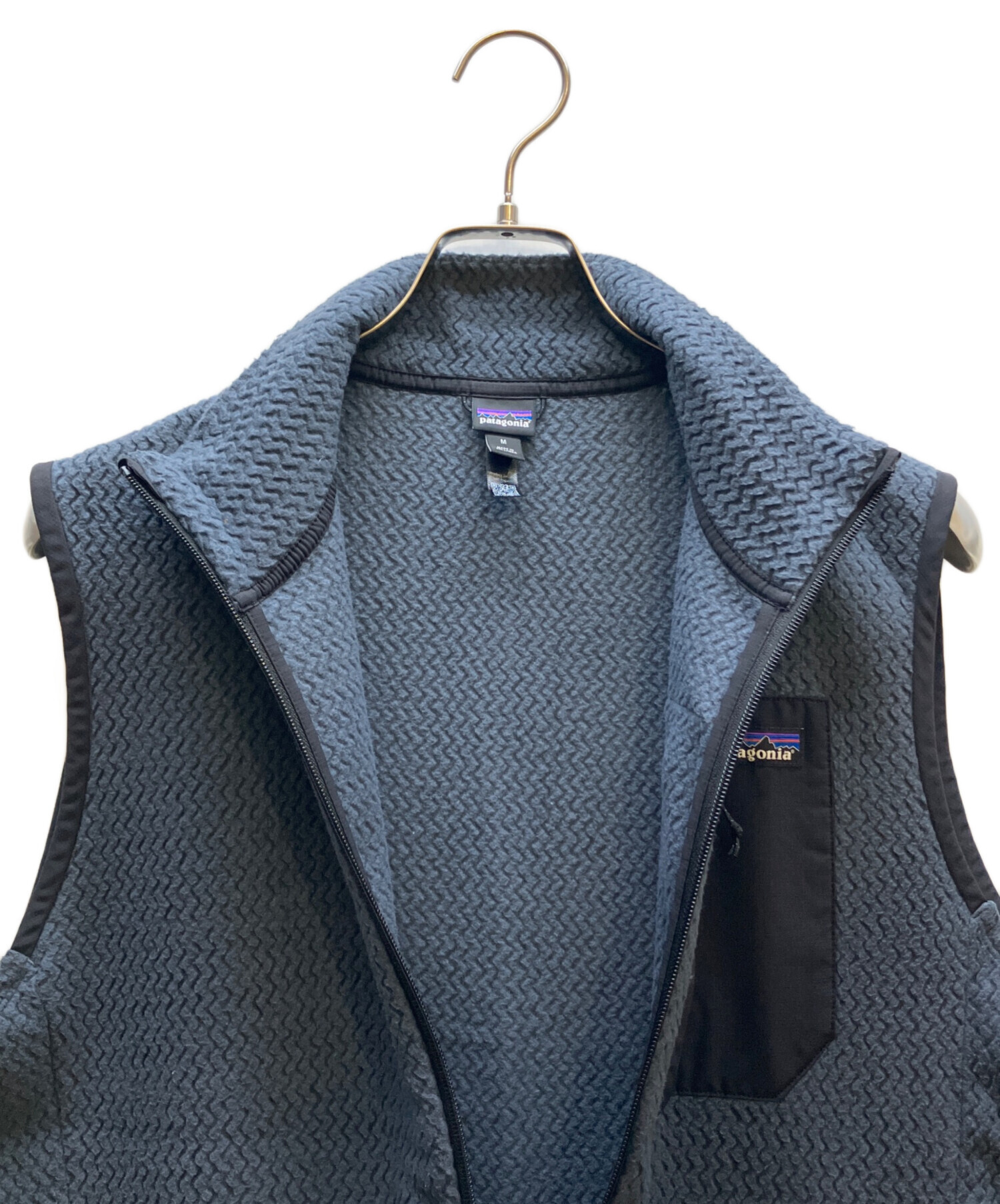 中古・古着通販】Patagonia (パタゴニア) R1エアベスト グレー サイズ