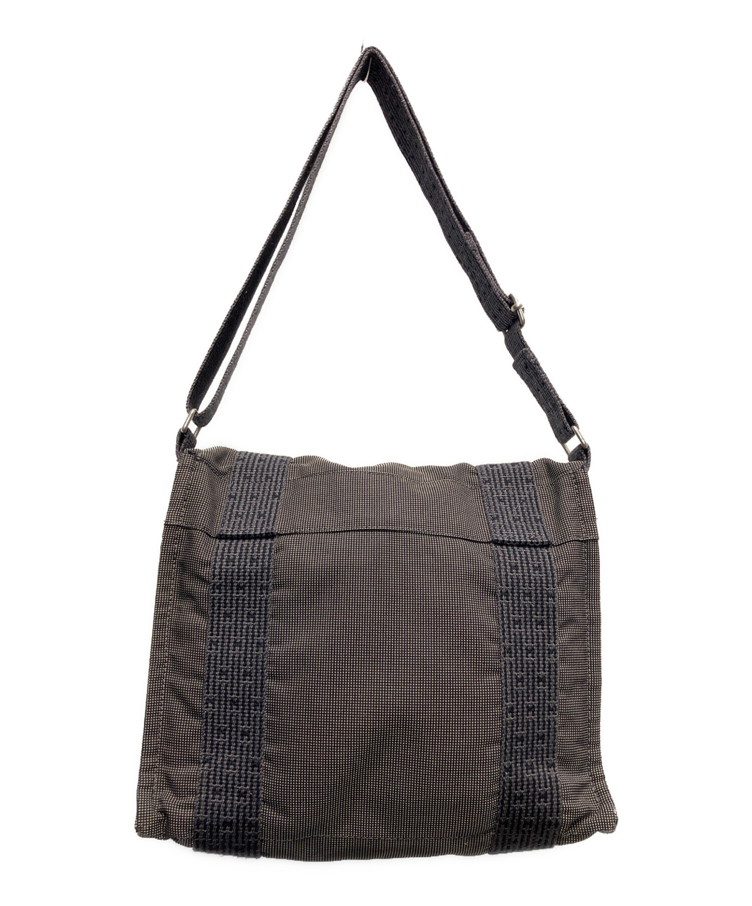 HERMES エルメス ショルダーバッグ  グレー 【古着】【中古】【送料無料】 HERMES - HERMES エルメス ショルダーバッグ グレー 【古着】【中古