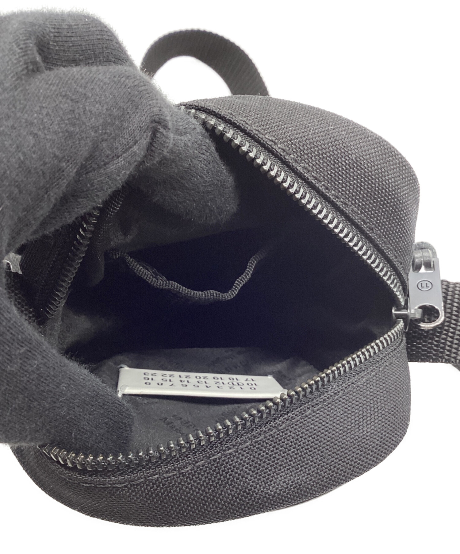 【値下】Maison Margiela ショルダーバッグ（マルジェラ） 中古・古着通販】Maison Margiela (メゾンマルジェラ) ショルダー