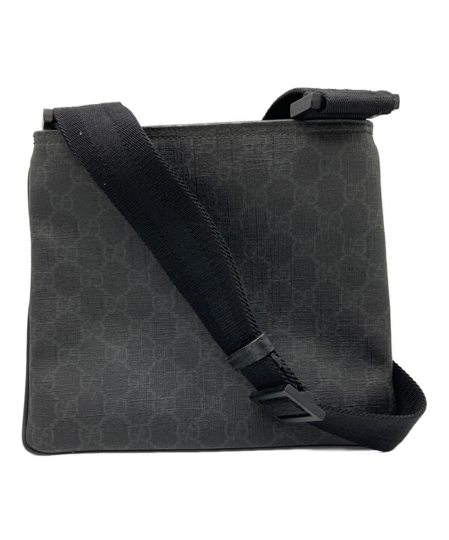 4925 GUCCI グッチ ショルダーバッグ クレストエンブレム ブラック 中古・古着通販】GUCCI (グッチ) ショルダーバッグ ブラック｜ブランド