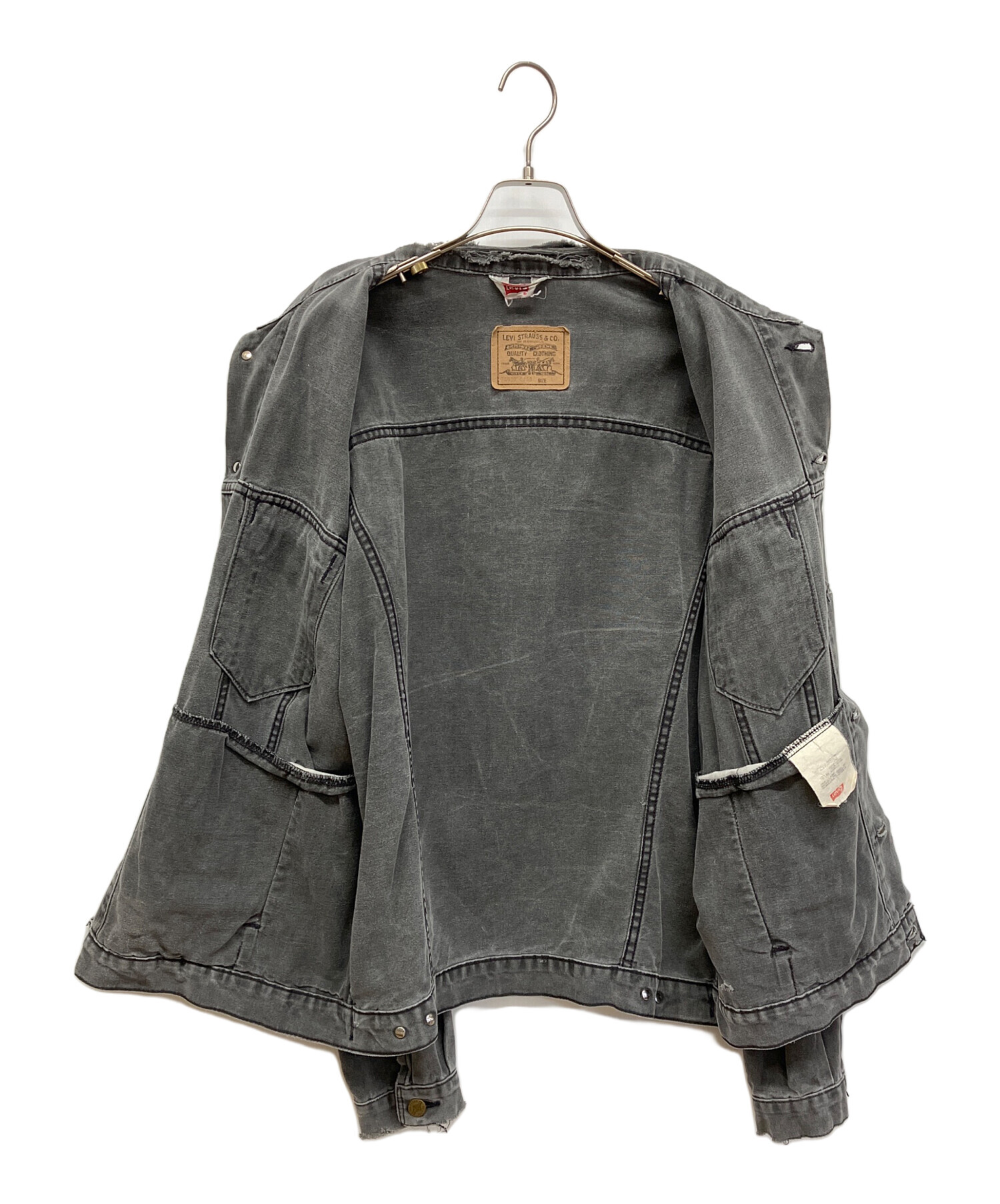 中古・古着通販】LEVI'S (リーバイス) デニムジャケット グレー サイズ