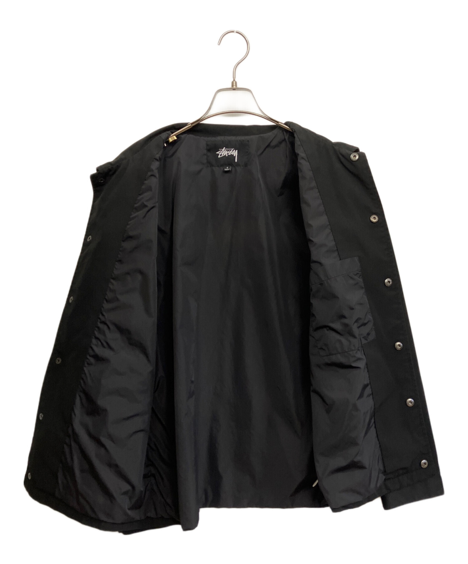 STUSSY ステューシー コーチジャケット ブラック 中古・古着通販】stussy (ステューシー) コーチジャケット ブラック