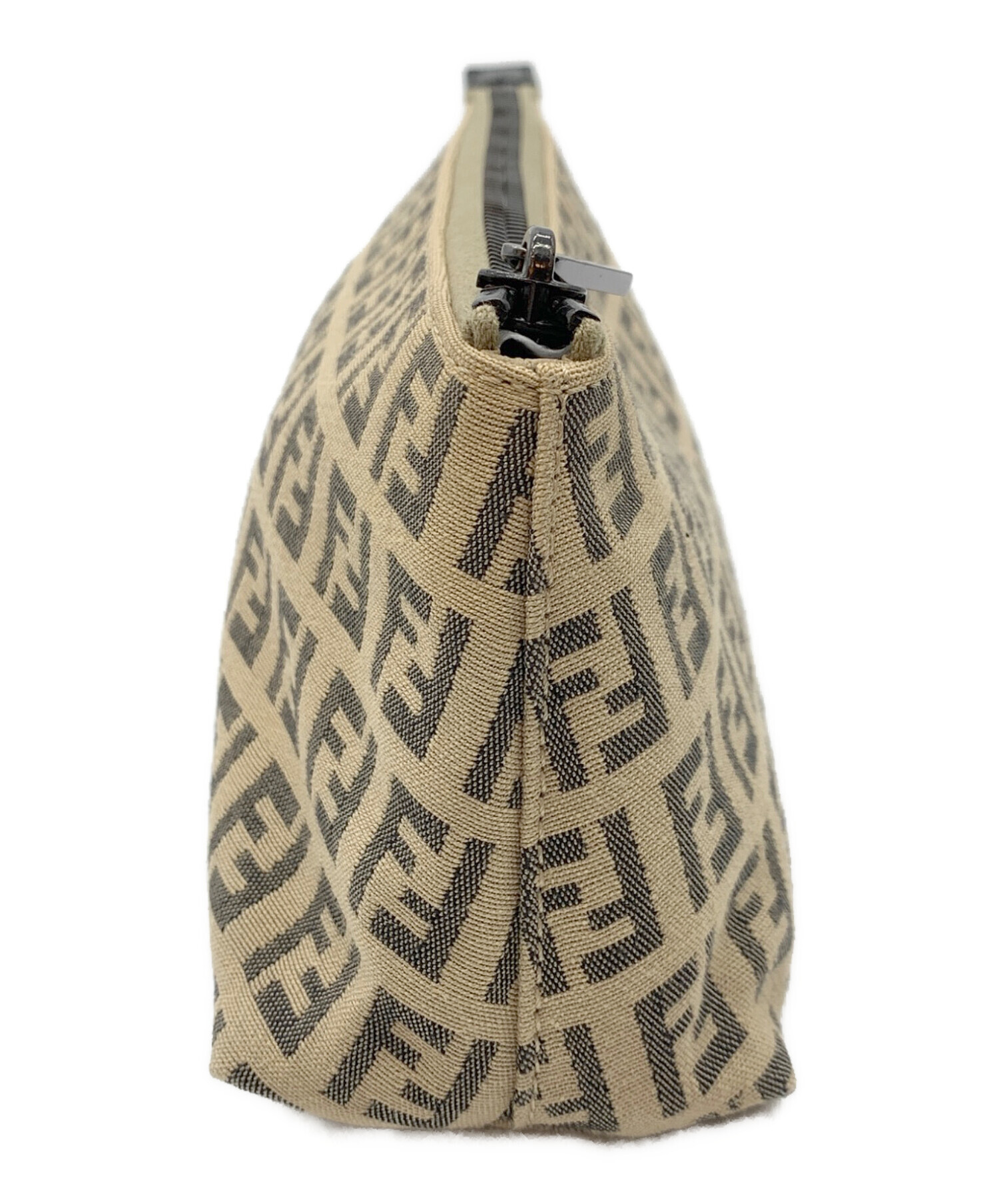 中古・古着通販】FENDI (フェンディ) ポーチ｜ブランド・古着通販