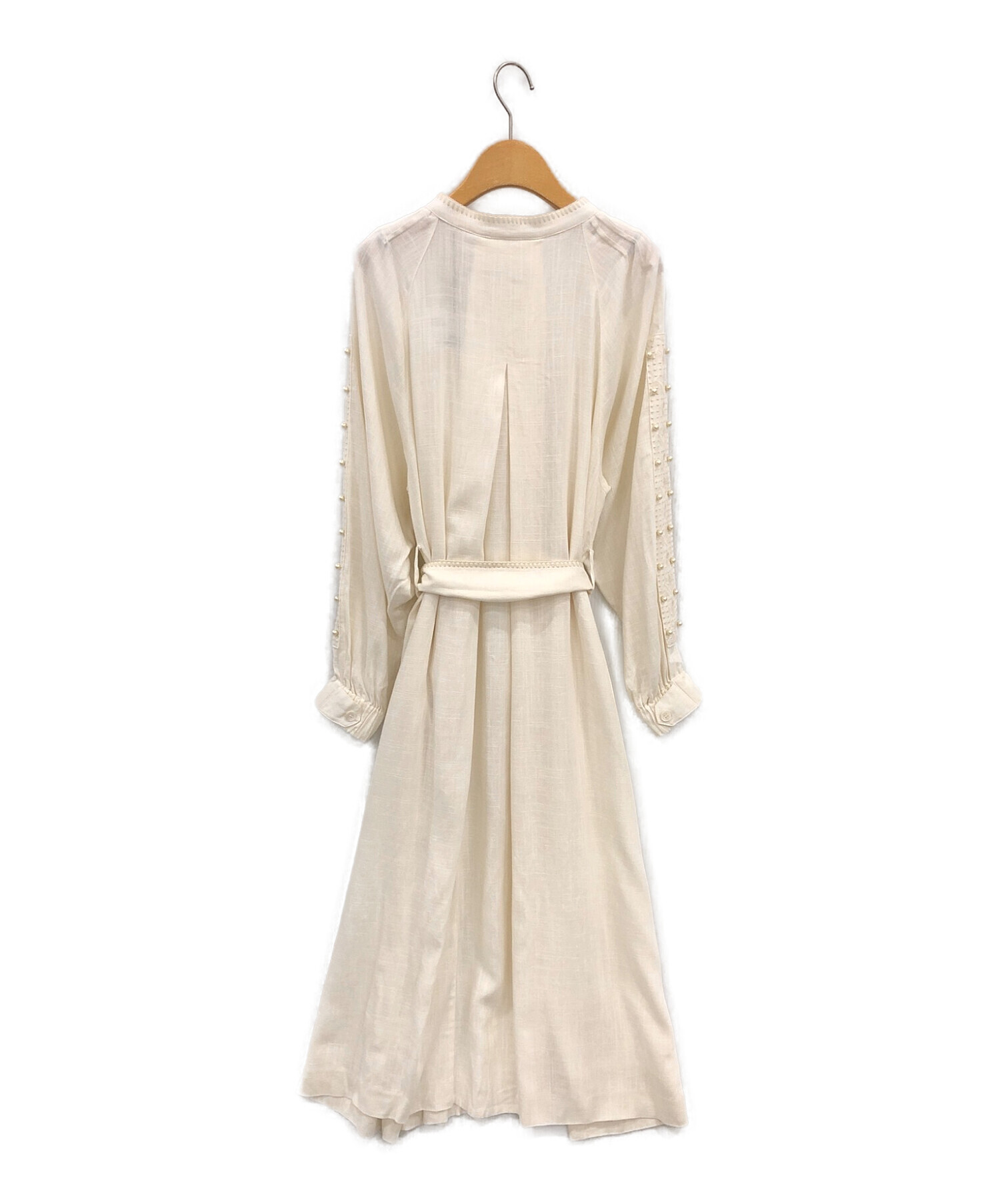 中古・古着通販】MUVEIL (ミュベール) Lily of the valley embroidery