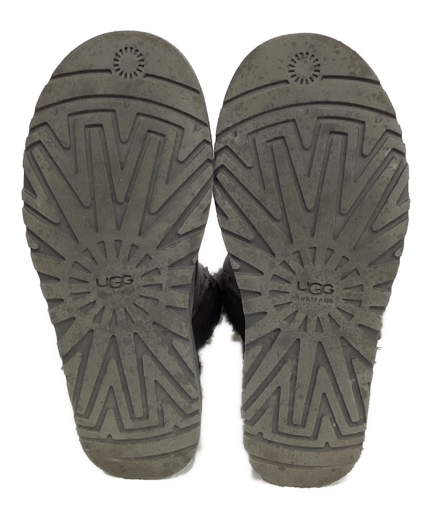 中古・古着通販】UGG (アグ) ベイリーボタンムートンブーツ グレー 