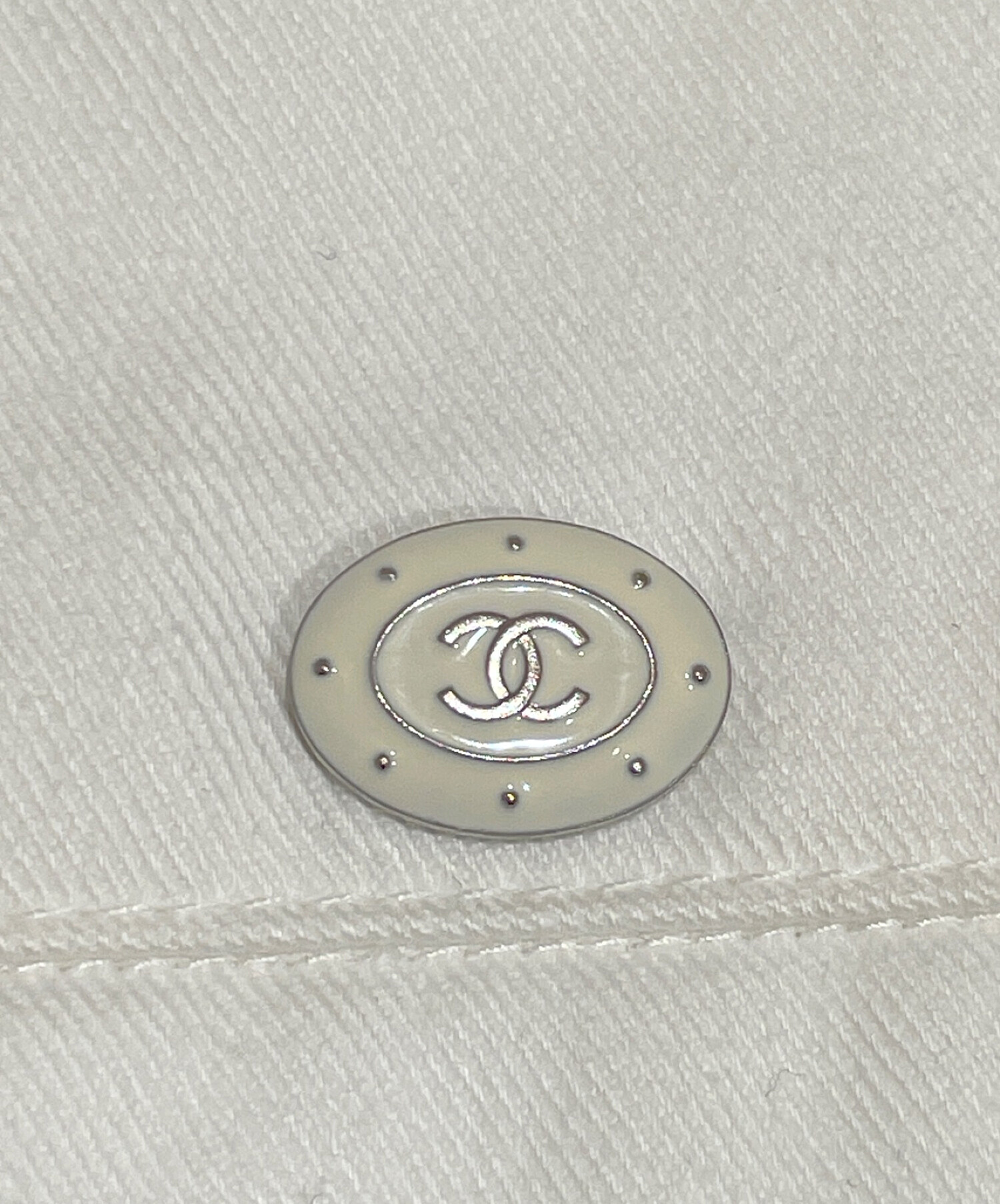 中古・古着通販】CHANEL (シャネル) タイトスカート ホワイト サイズ 