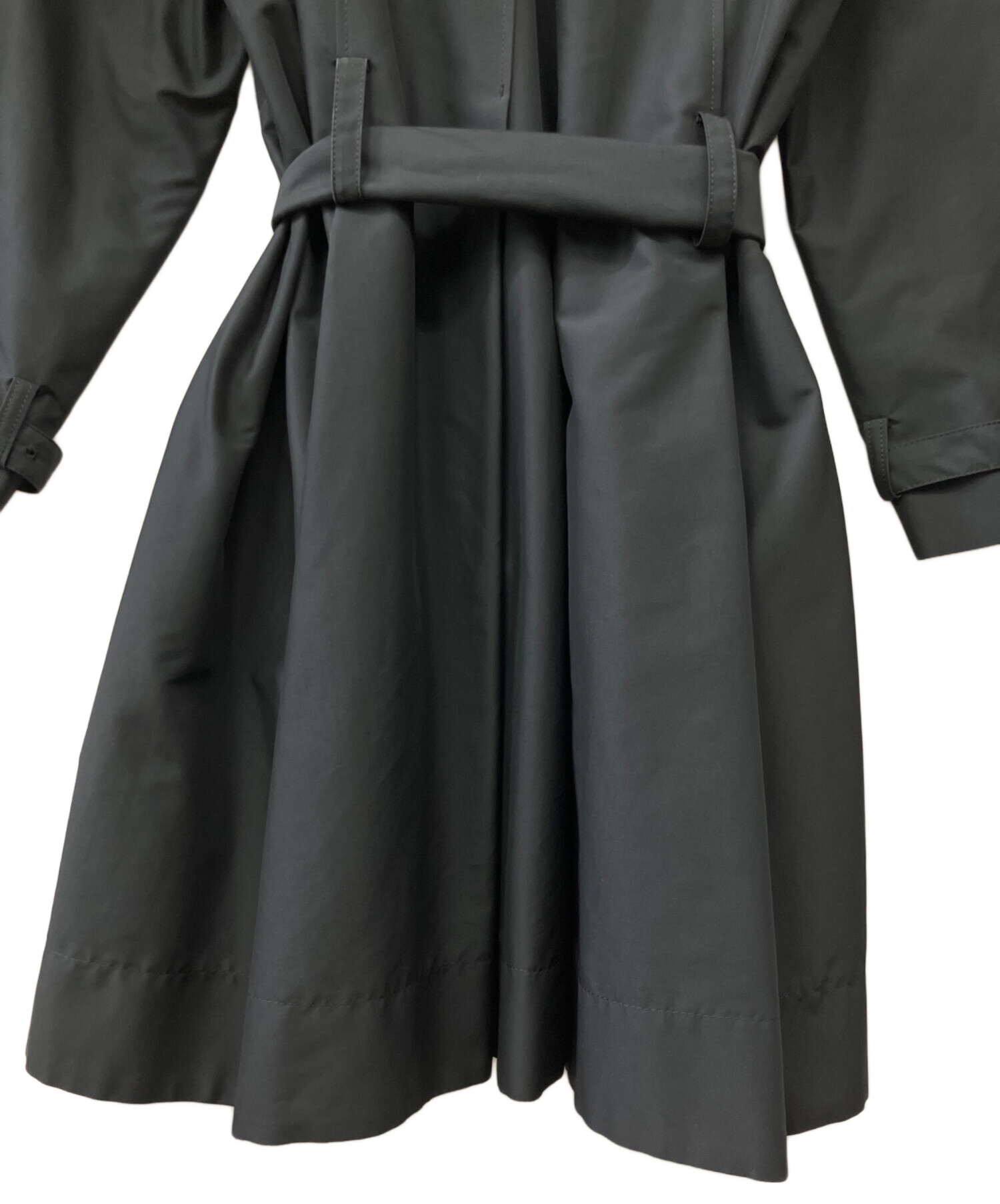 ISSEY MIYAKE ブラック ロングコート MONTHLY COLORS : JANUARY