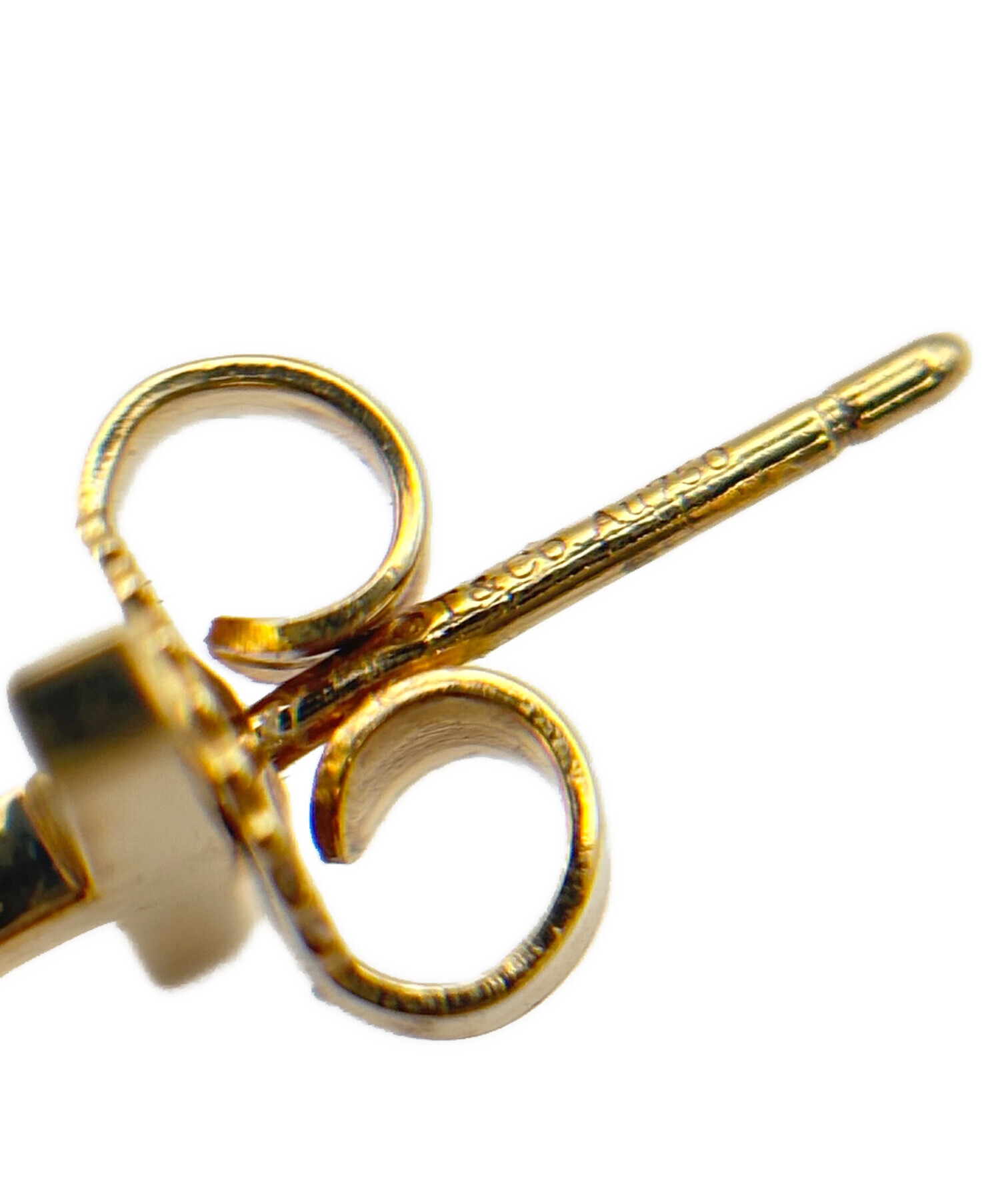 Tiffany & Co.　廃盤　Tワイヤー　ミディアムピアス　フープ　片耳 Tiffany & Co. 廃盤 Tワイヤー ミディアムピアス フープ 片耳