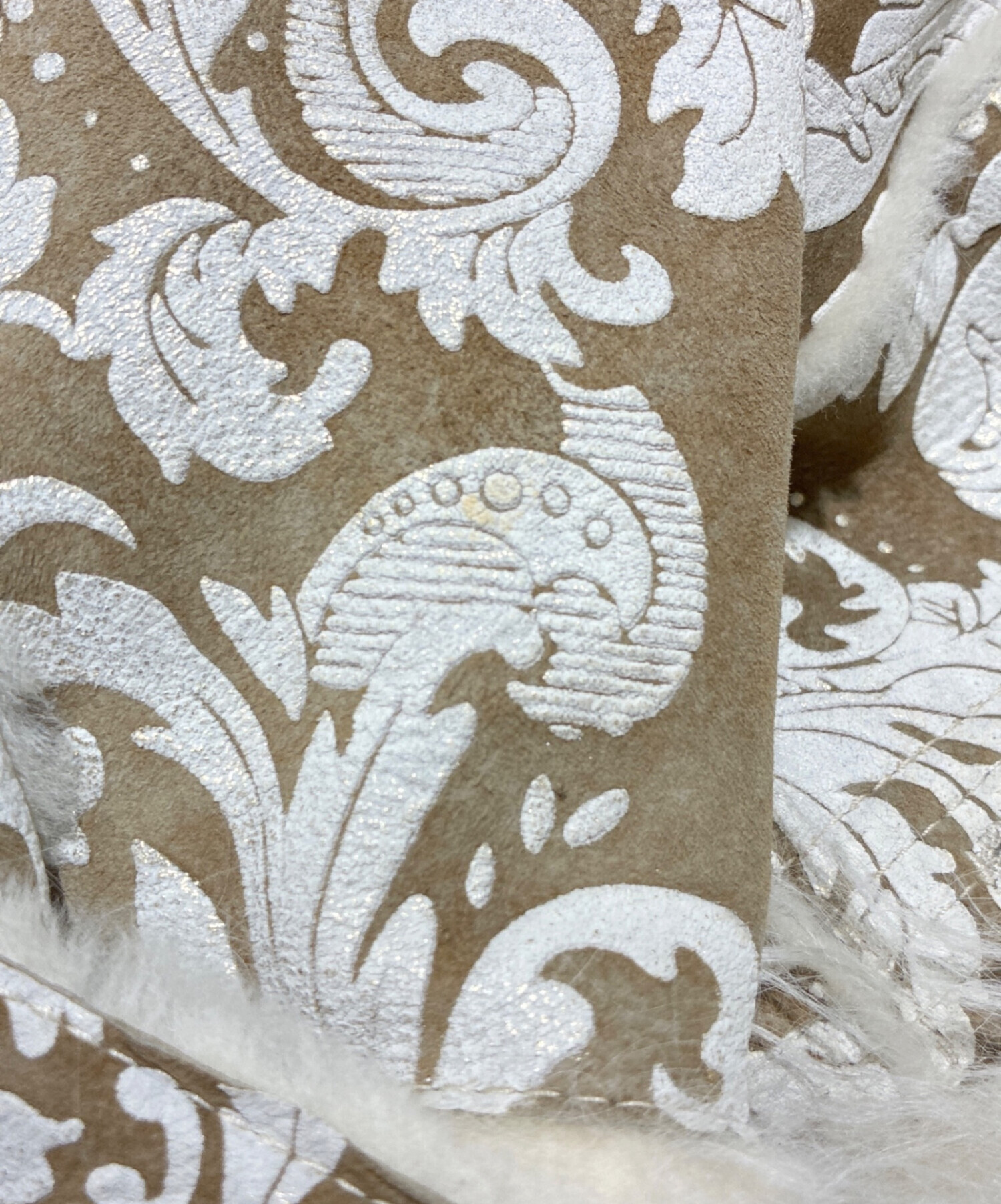中古・古着通販】CHANEL (シャネル) リーフ柄ファー付ムートンコート 