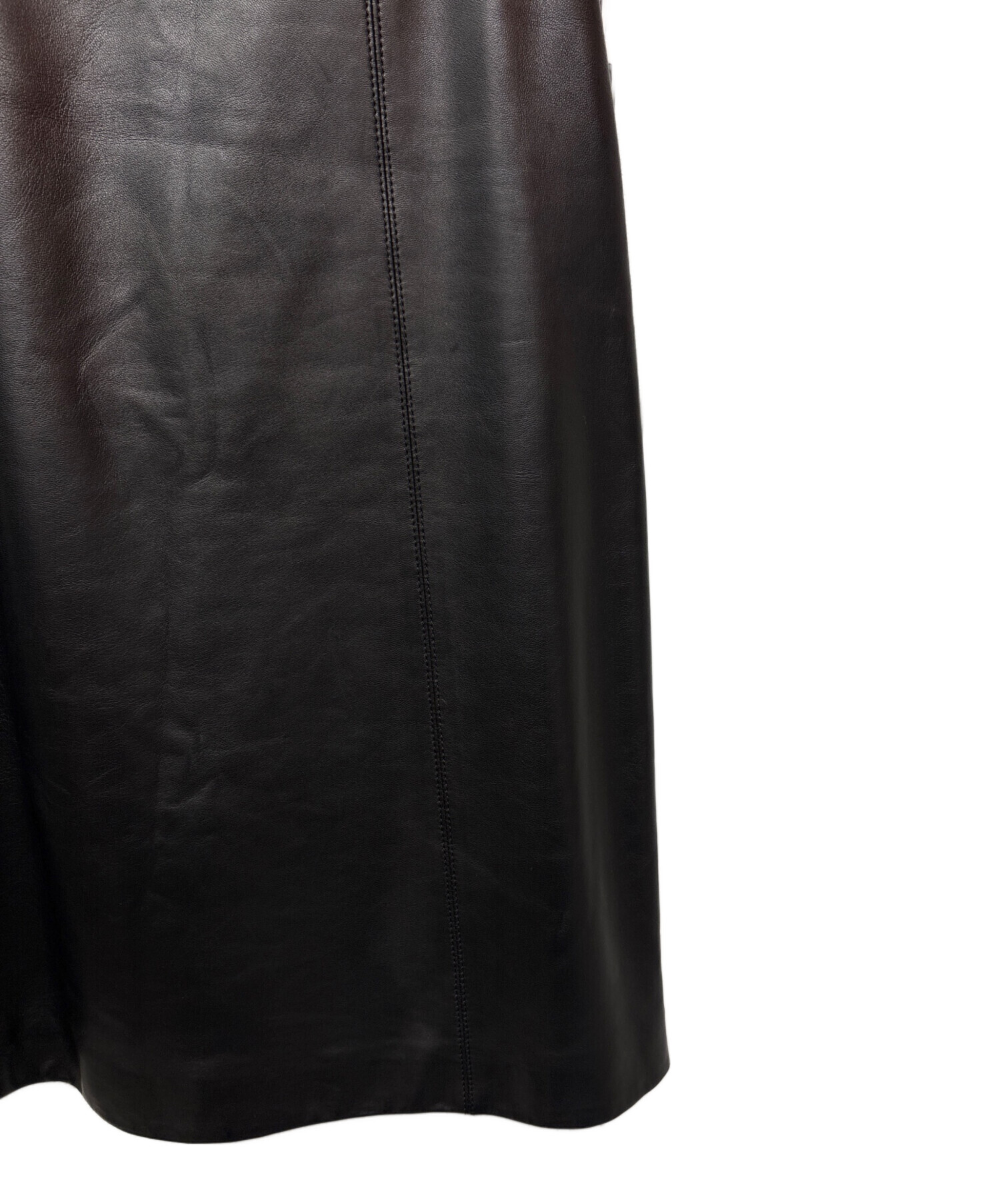 ✨美品✨グッチ レザースカート 羊革 本革 ブラック黒 サイズ42 GUCCI グッチ レザーシャツ ラムレザー 黒 ブラック イタリア製 GUCCI