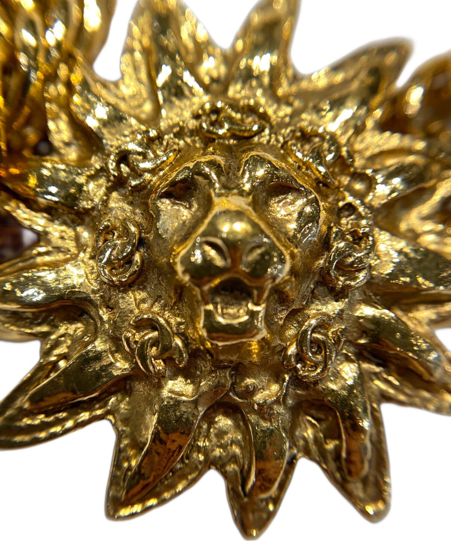 中古・古着通販】CHANEL (シャネル) ライオンモチーフ ダブルチェーン