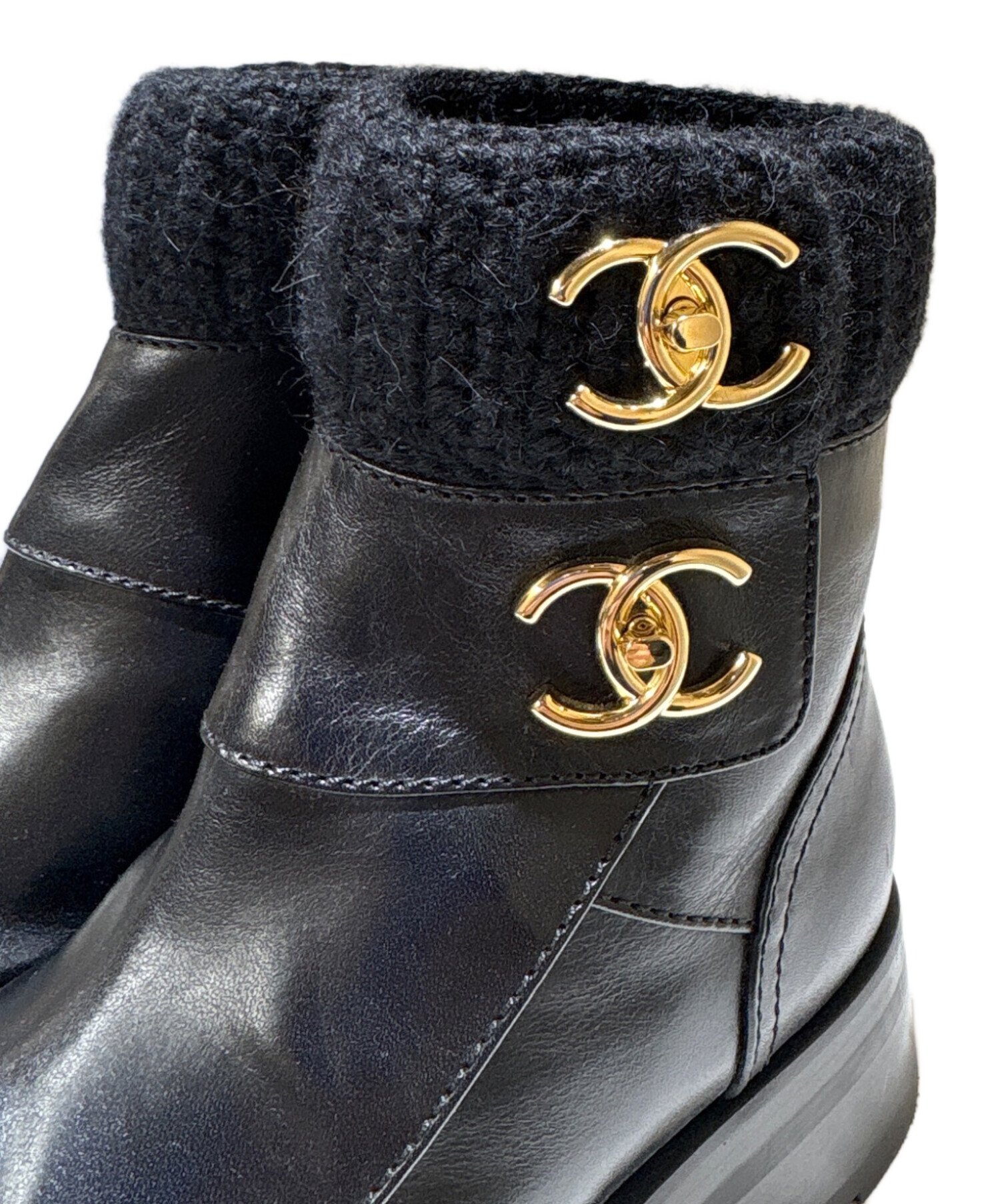 中古・古着通販】CHANEL (シャネル) ターンロックココマークショート
