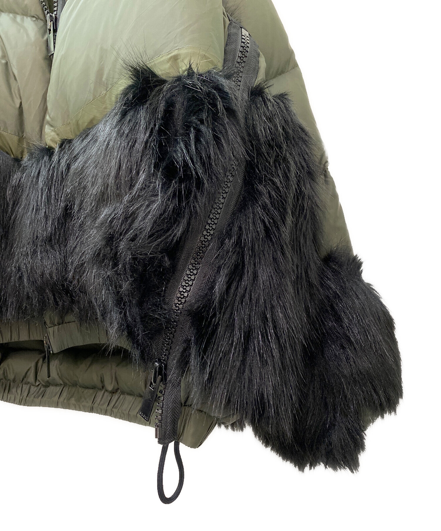 【未使用級】サカイ　×　ナイキ　ドッキング　ファー　ダウンジャケット　セコイア NIKE - ◇ NIKE × sacai 異素材ドッキングダウンジャケット ◇ の通販