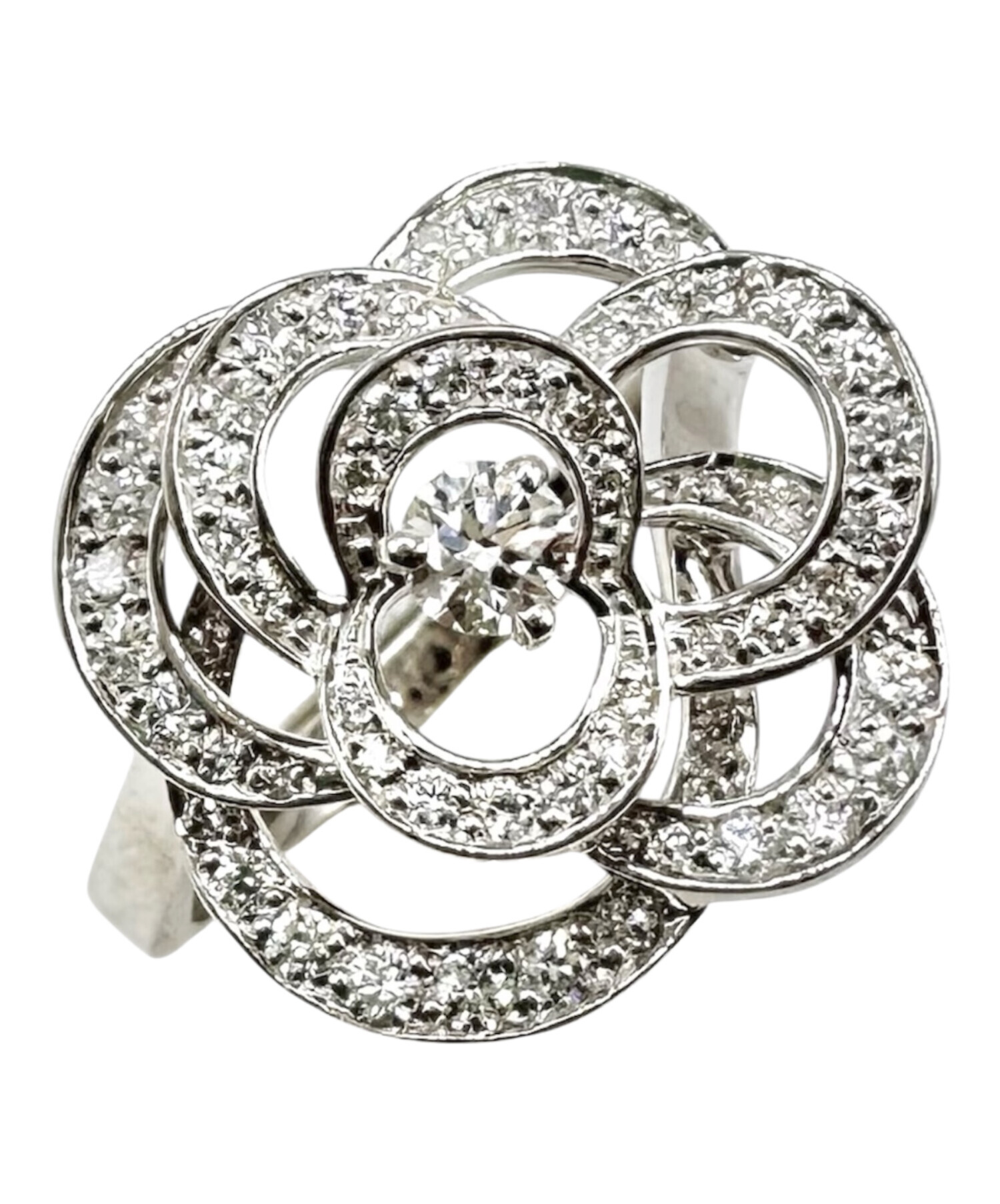 CAMELLIA ダイヤモンドリング 中古・古着通販】CHANEL (シャネル) Diamond Camellia Ring Medium