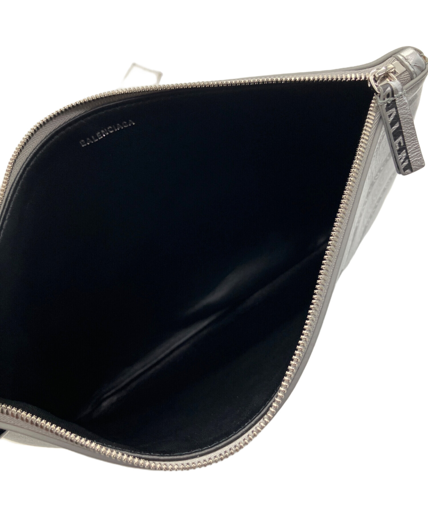 中古・古着通販】BALENCIAGA (バレンシアガ) ロゴテープジップポーチ