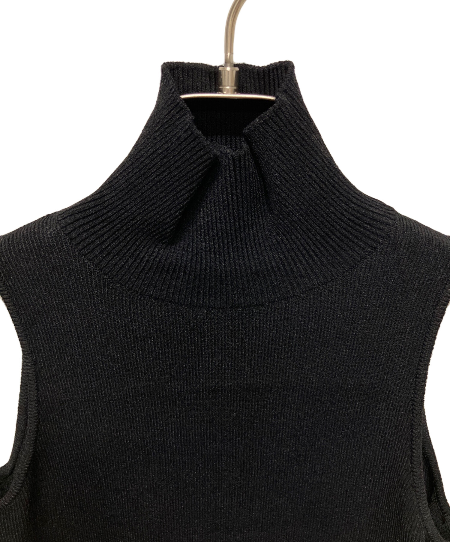 中古・古着通販】GUCCI (グッチ) ノースリーブニット 681132 ブラック