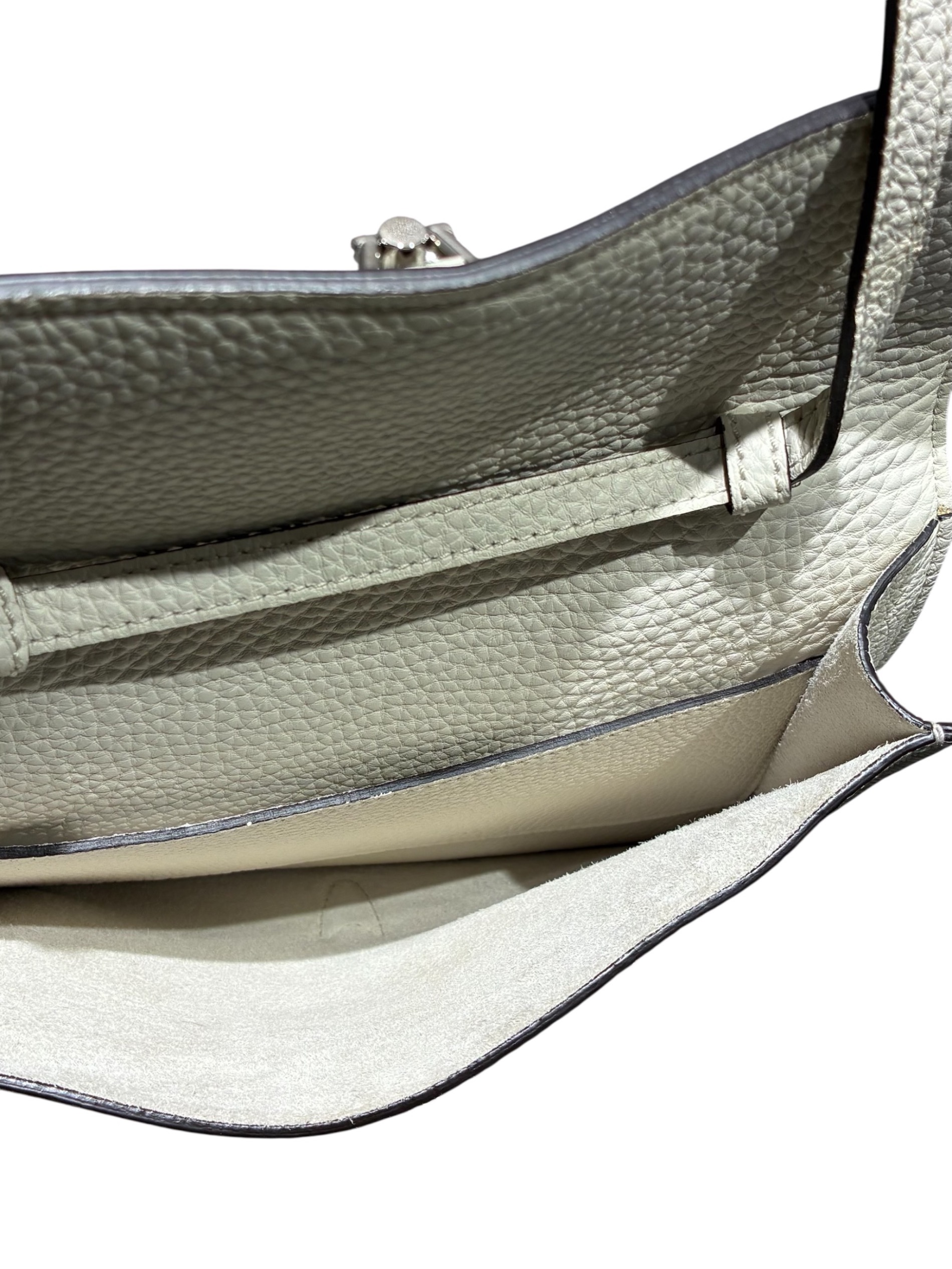 中古・古着通販】GUCCI (グッチ) ショルダーバッグ ホワイト サイズ