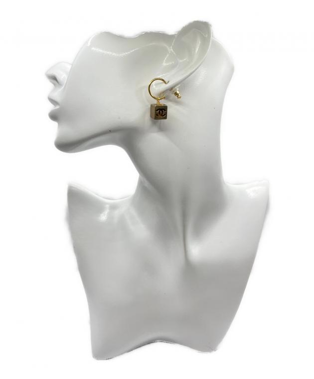 中古・古着通販】CHANEL (シャネル) キューブピアス ゴールド