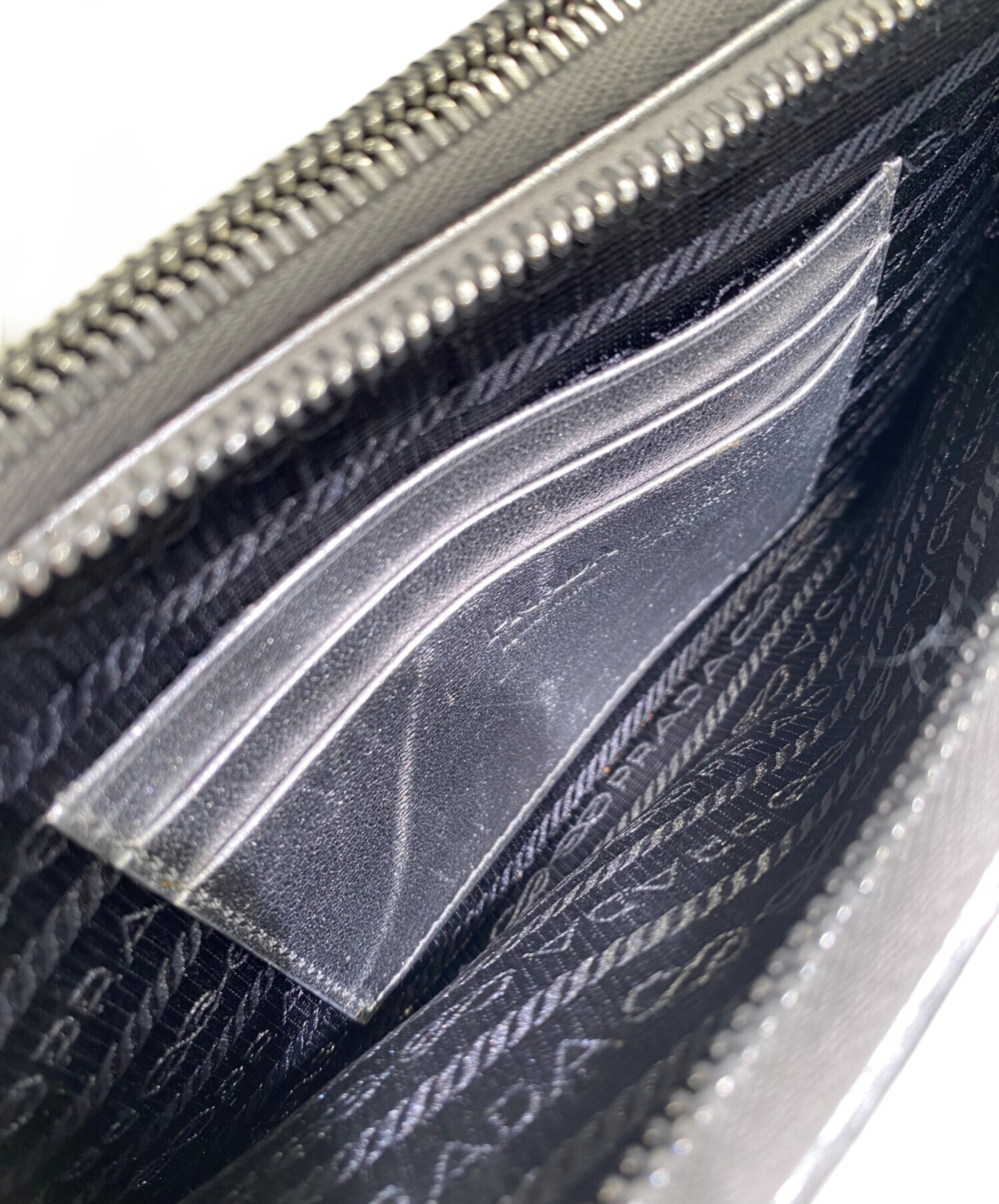 中古・古着通販】PRADA (プラダ) チェーンショルダーバッグ シルバー