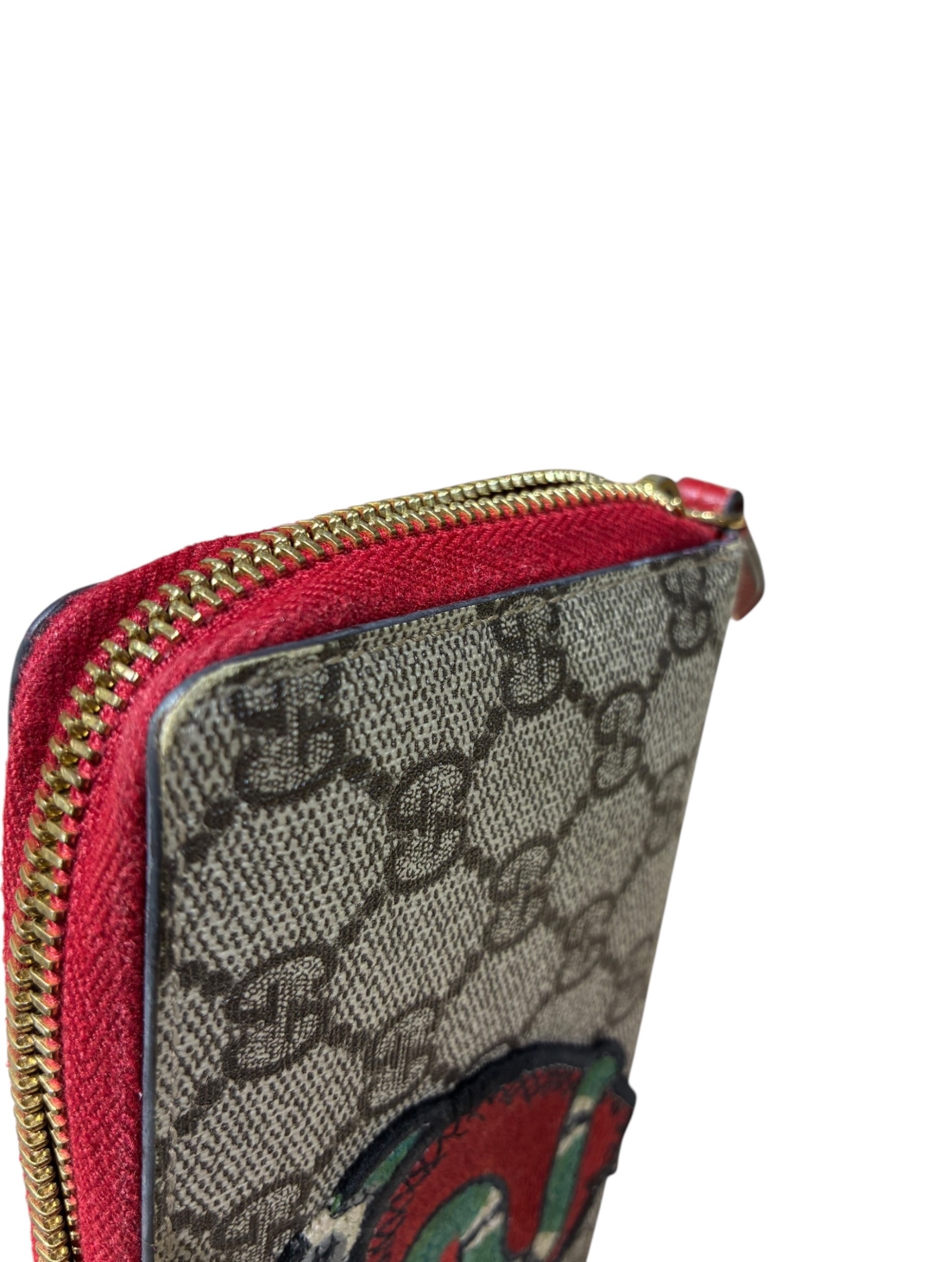 中古・古着通販】GUCCI (グッチ) GUCCI/GGスプリームハートスネーク 中古・古着通販】GUCCI (グッチ) GUCCI/GGスプリームハートスネーク