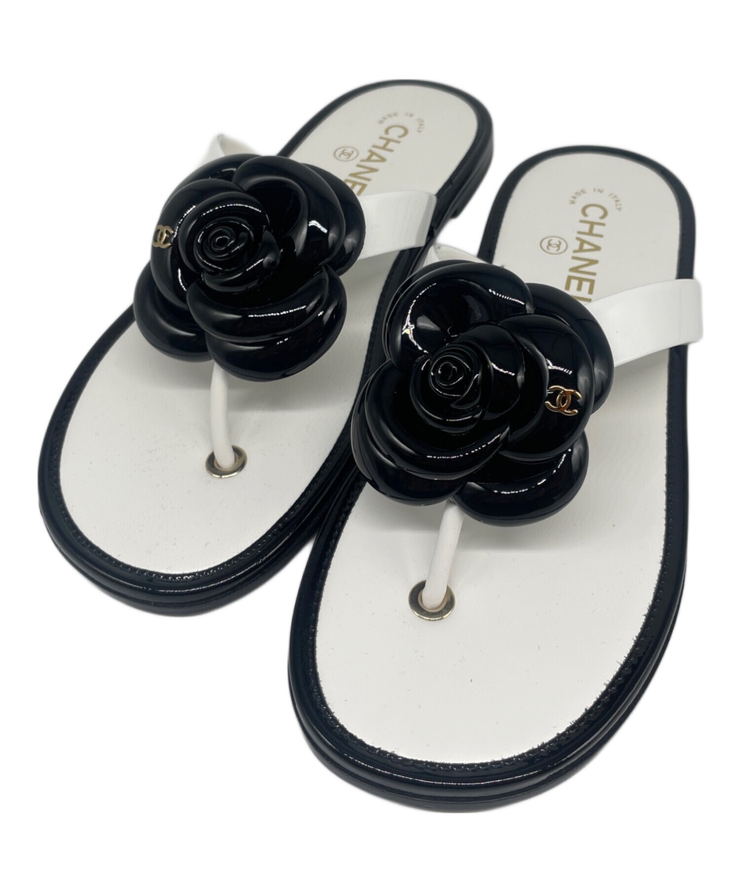 シャネル　カメリア　タンクトップ　40 中古・古着通販】CHANEL (シャネル) カメリアトングサンダル ホワイト