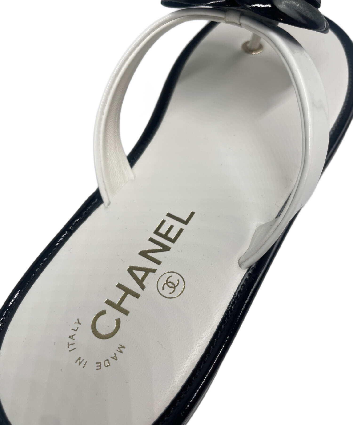 中古・古着通販】CHANEL (シャネル) カメリアトングサンダル ホワイト