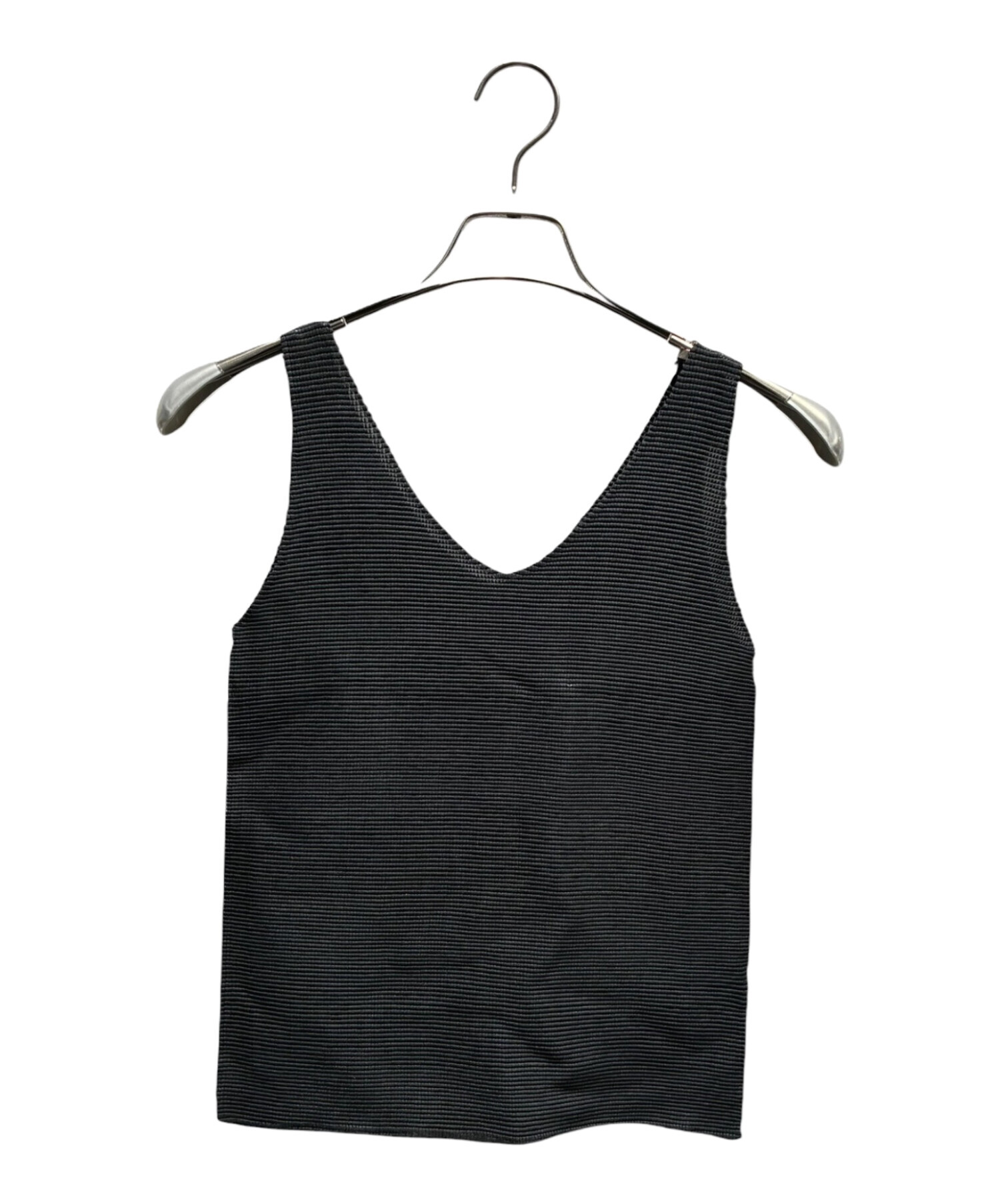 me ISSEY MIYAKE ノースリーブカットソー　MADEINJAPAN me ISSEY MIYAKE ノースリーブカットソー MADEINJAPANの通販