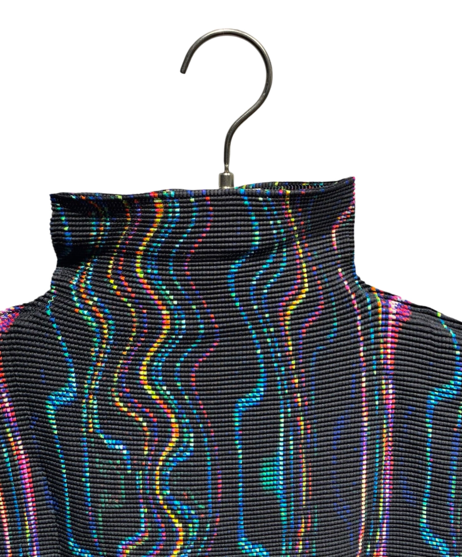 me by ISSEY MIYAKE 2022 半袖　ハイネック　プリーツ 中古・古着通販】me ISSEY MIYAKE (ミーイッセイ ミヤケ) ハイネック