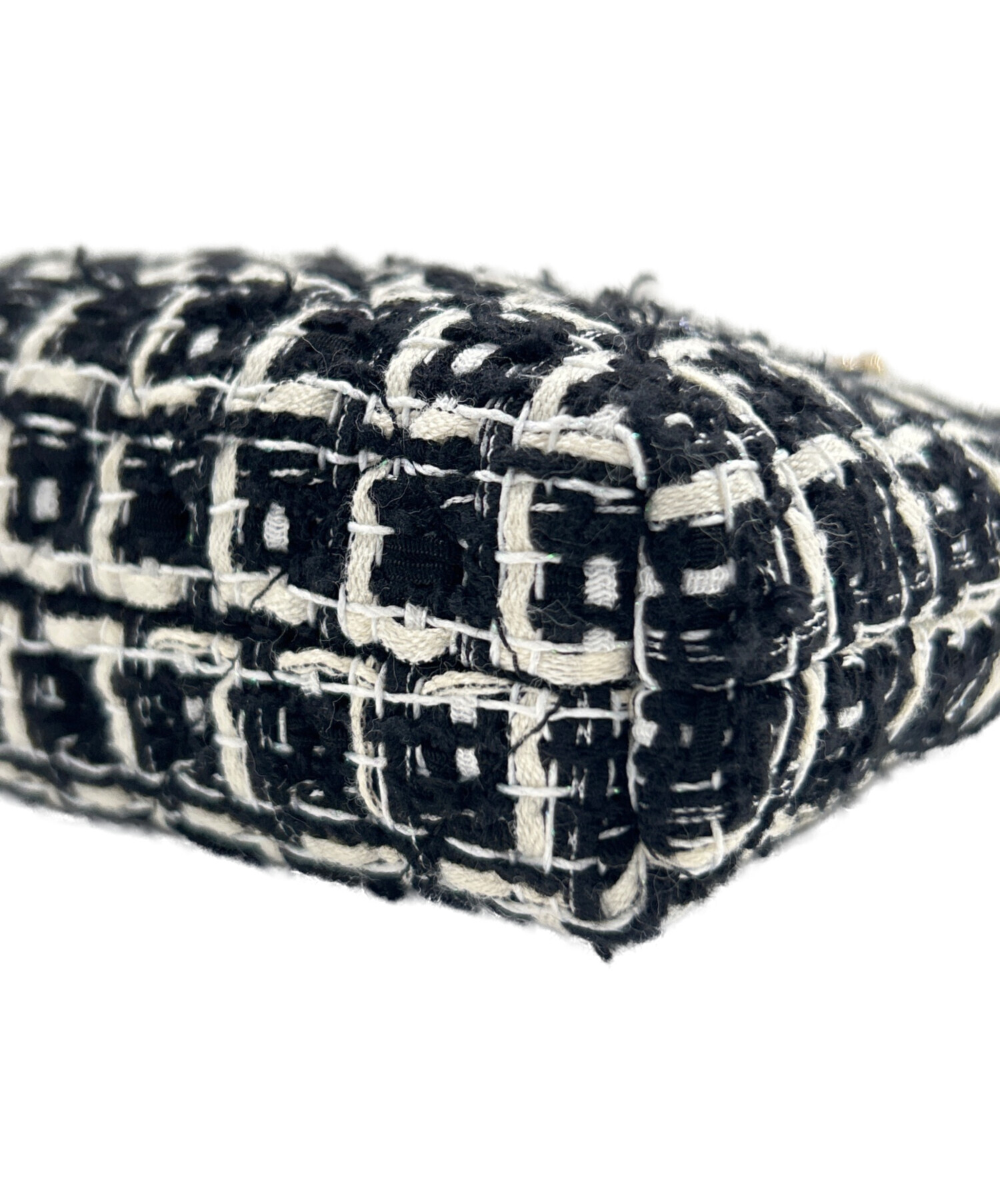 中古・古着通販】CHANEL (シャネル) Chain Tweed Bag/チェーンツイード