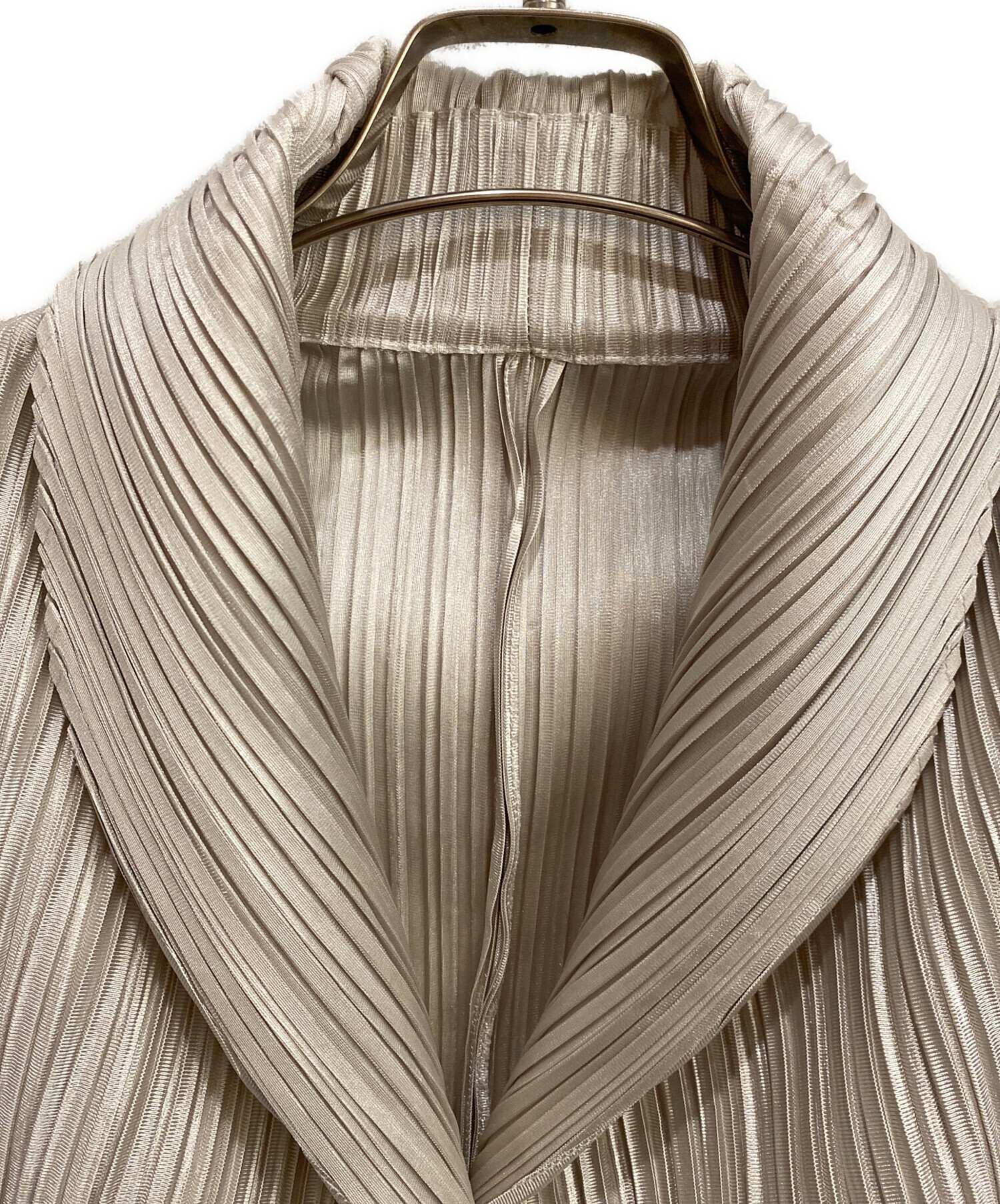 プリーツプリーズ PLEATS PLEASE カーディガン 衣料品 トップス ポリエステル レディース グレー系 【中古】 中古・古着通販】PLEATS PLEASE (プリーツプリーズ) カーディガン
