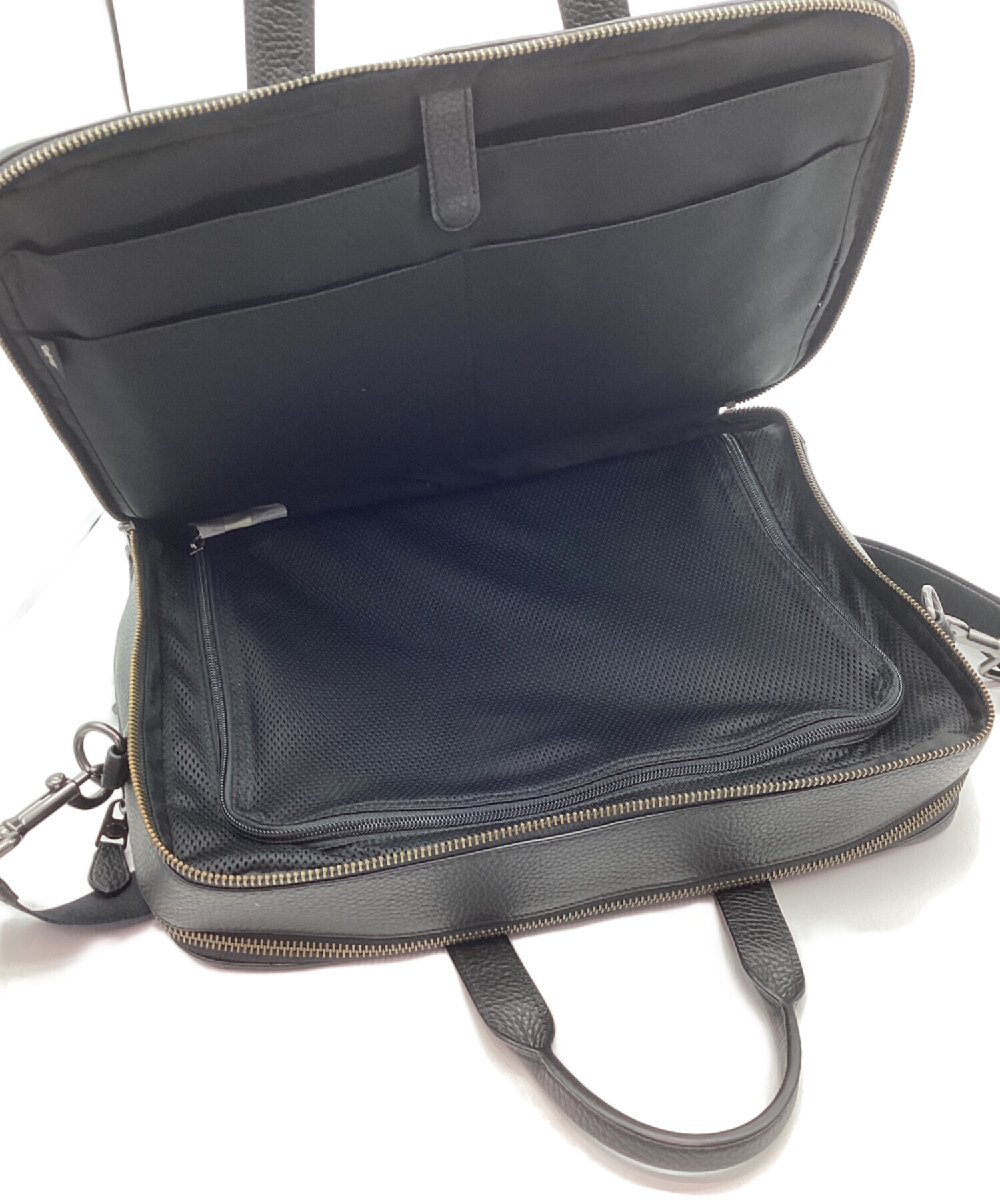 Coach　ブリーフケース　使用少 Coach ブリーフケース 使用少の通販 | TECHNOSTAREG