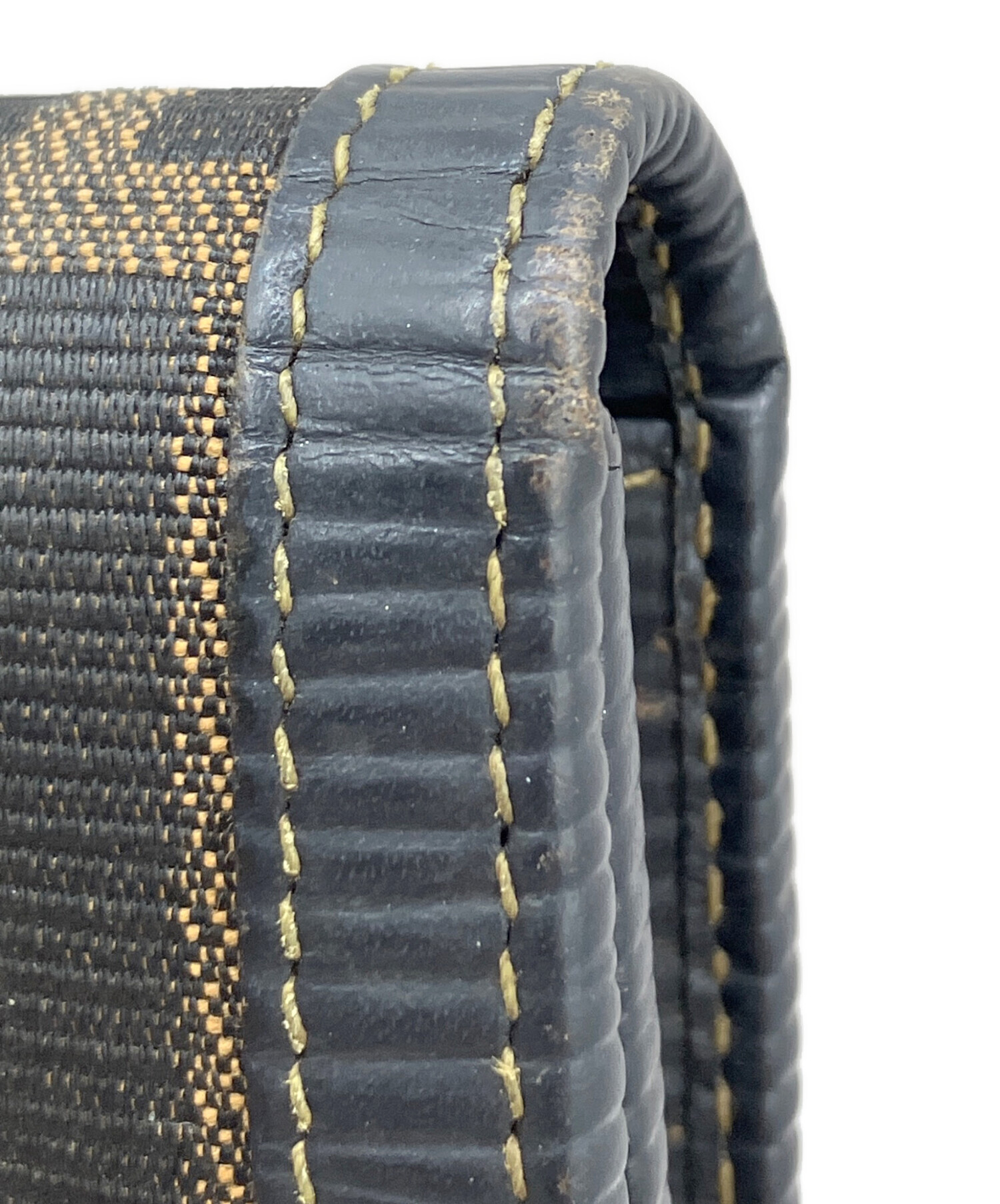 中古・古着通販】FENDI (フェンディ) 3つ折り財布 ズッカ ブラック