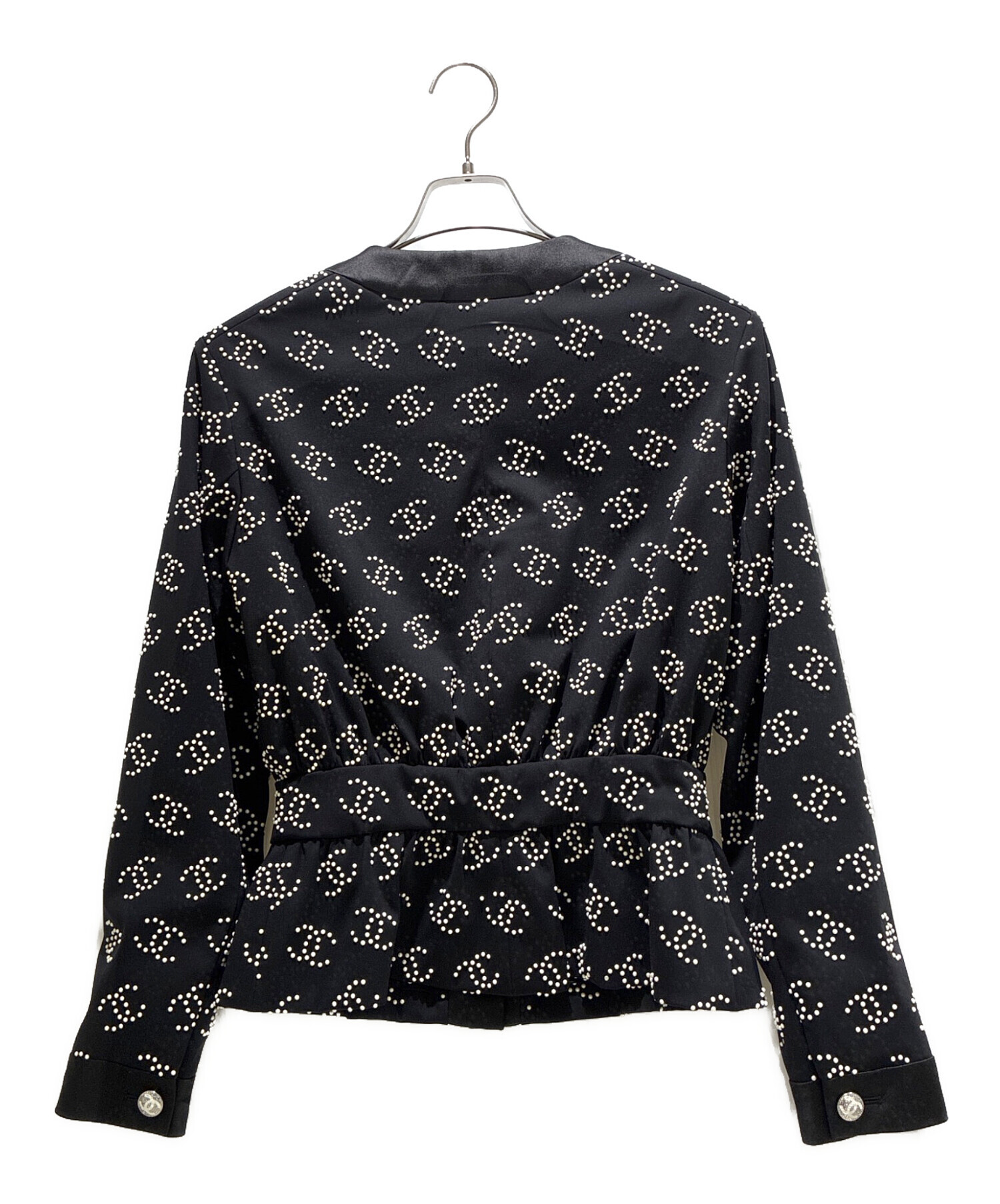 中古・古着通販】CHANEL (シャネル) Faux Pearl Coco Mark Collarless