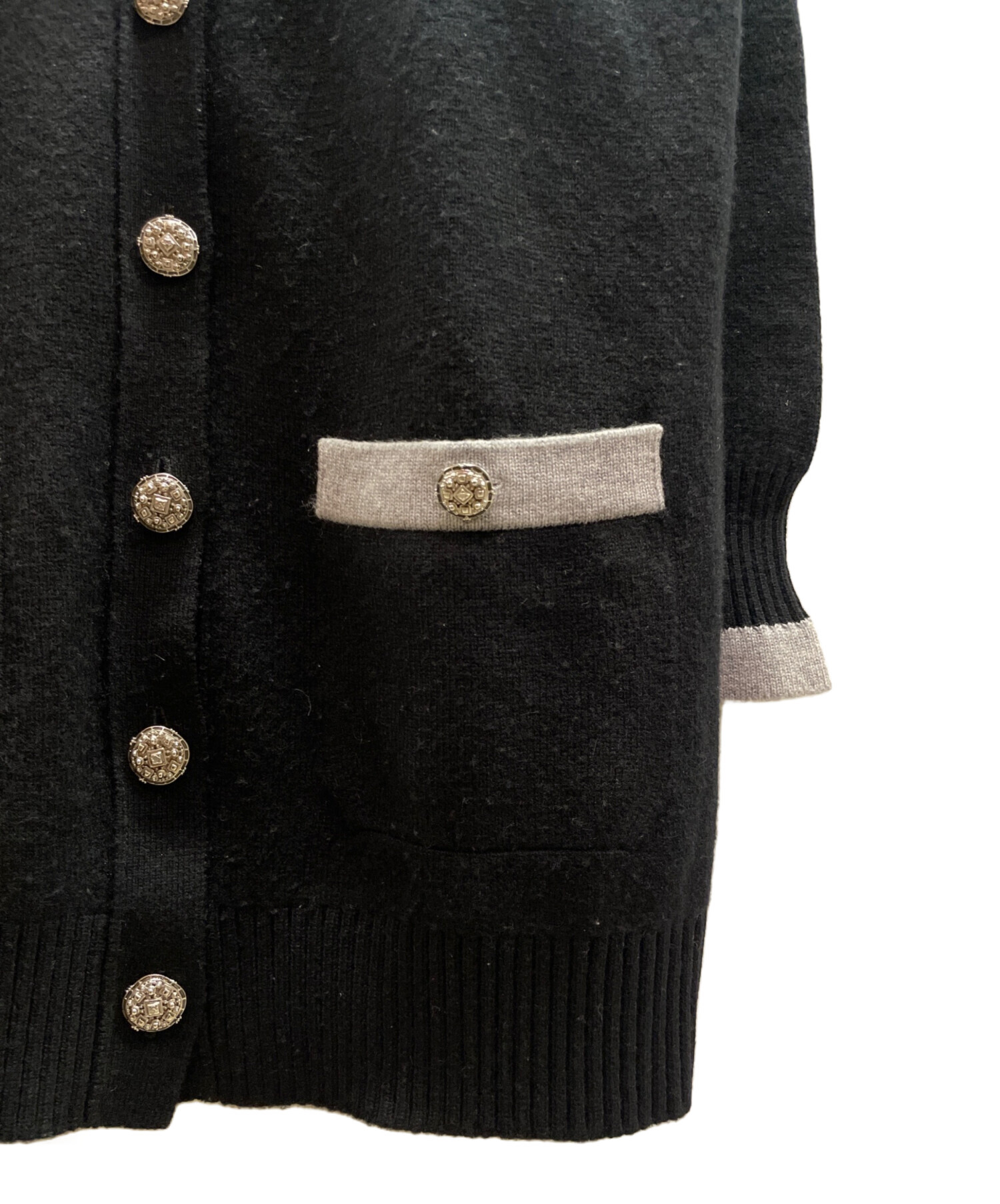 CHANEL カシミアロングカーディガン 中古・古着通販】CHANEL (シャネル) カシミヤロングカーディガン/ココ