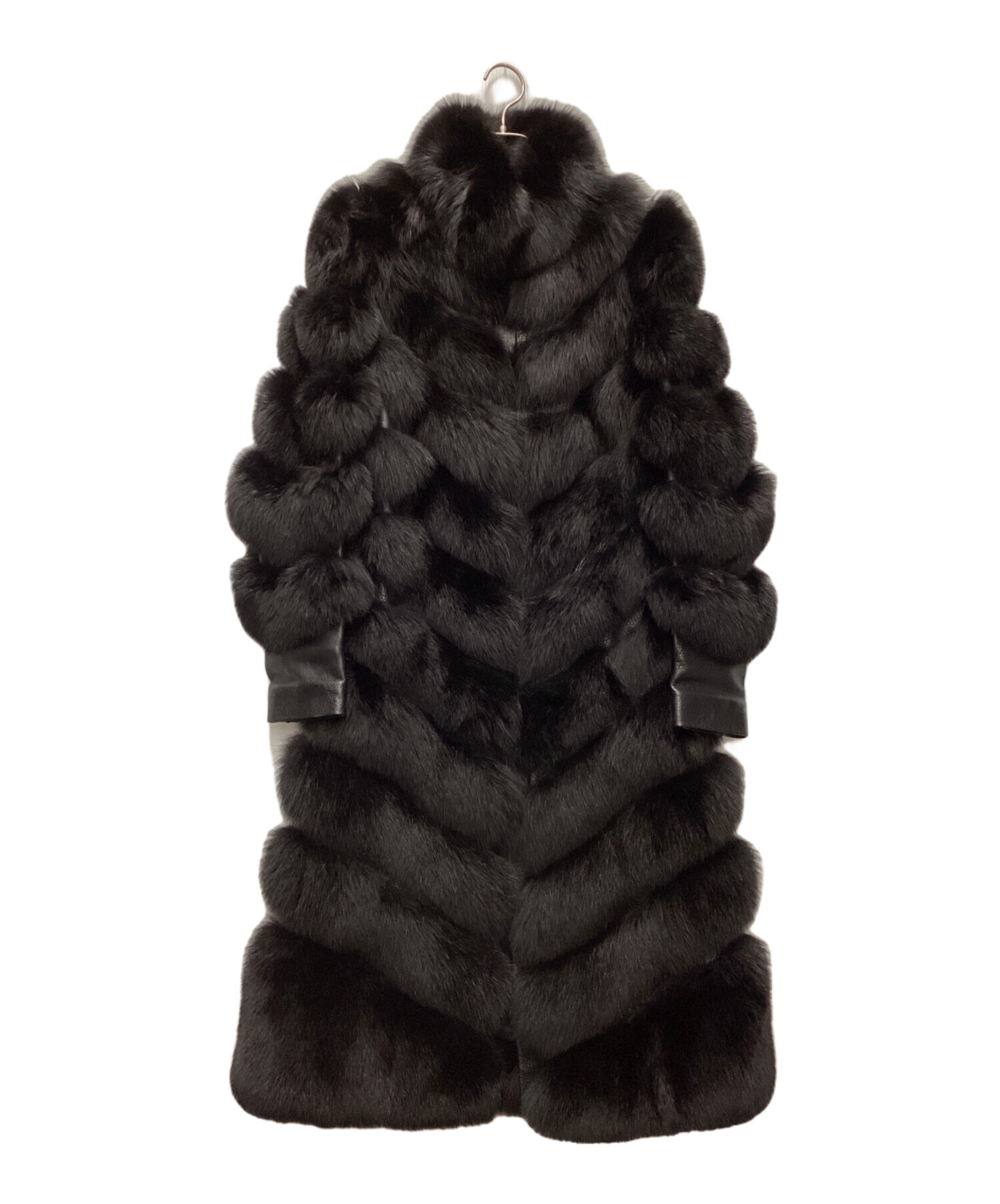 美品 ALEXANDER McQUEEN 38 フェイクファー ポンチョ 中古・古着通販】ALEXANDER McQUEEN (アレキサンダーマックイーン