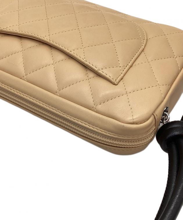 CHANEL ベージュ キルティングポーチ CHANEL ベージュ キルティングポーチ