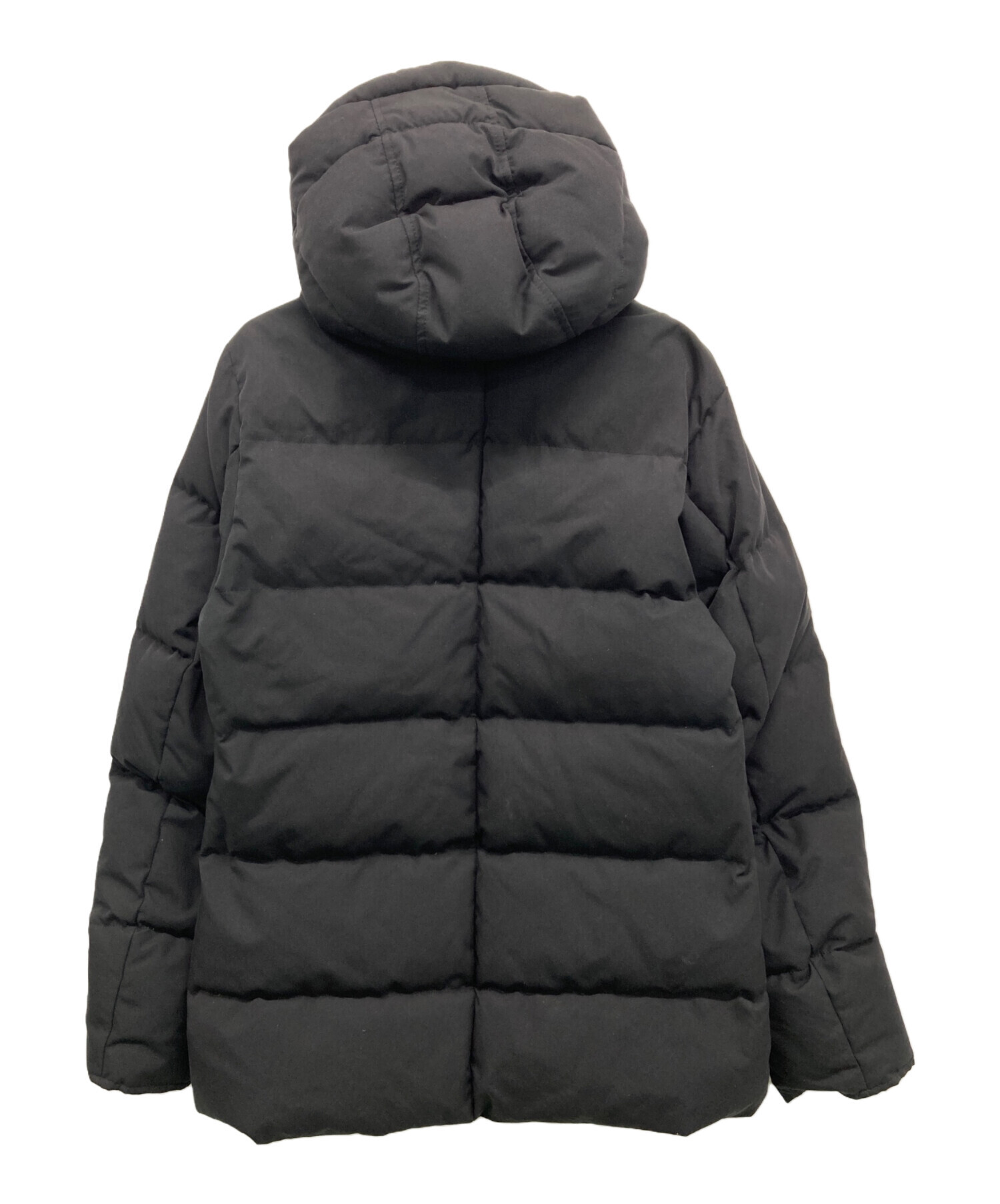 PYRENEX ブラック ダウンジャケット JPS