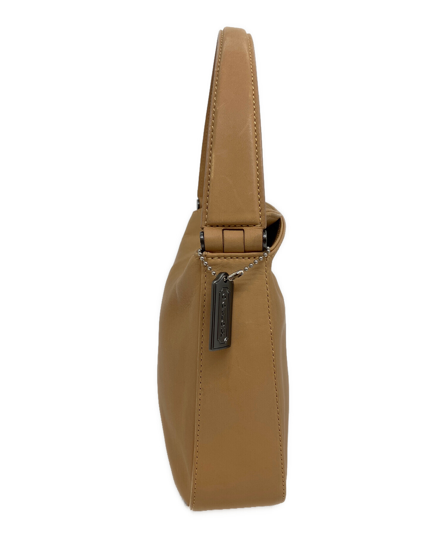 COACH コーチ オールドコーチ ハンドバック レザー 貴重品 ベージュ 中古・古着通販】COACH (コーチ) OLD COACH ハンドバッグ ベージュ