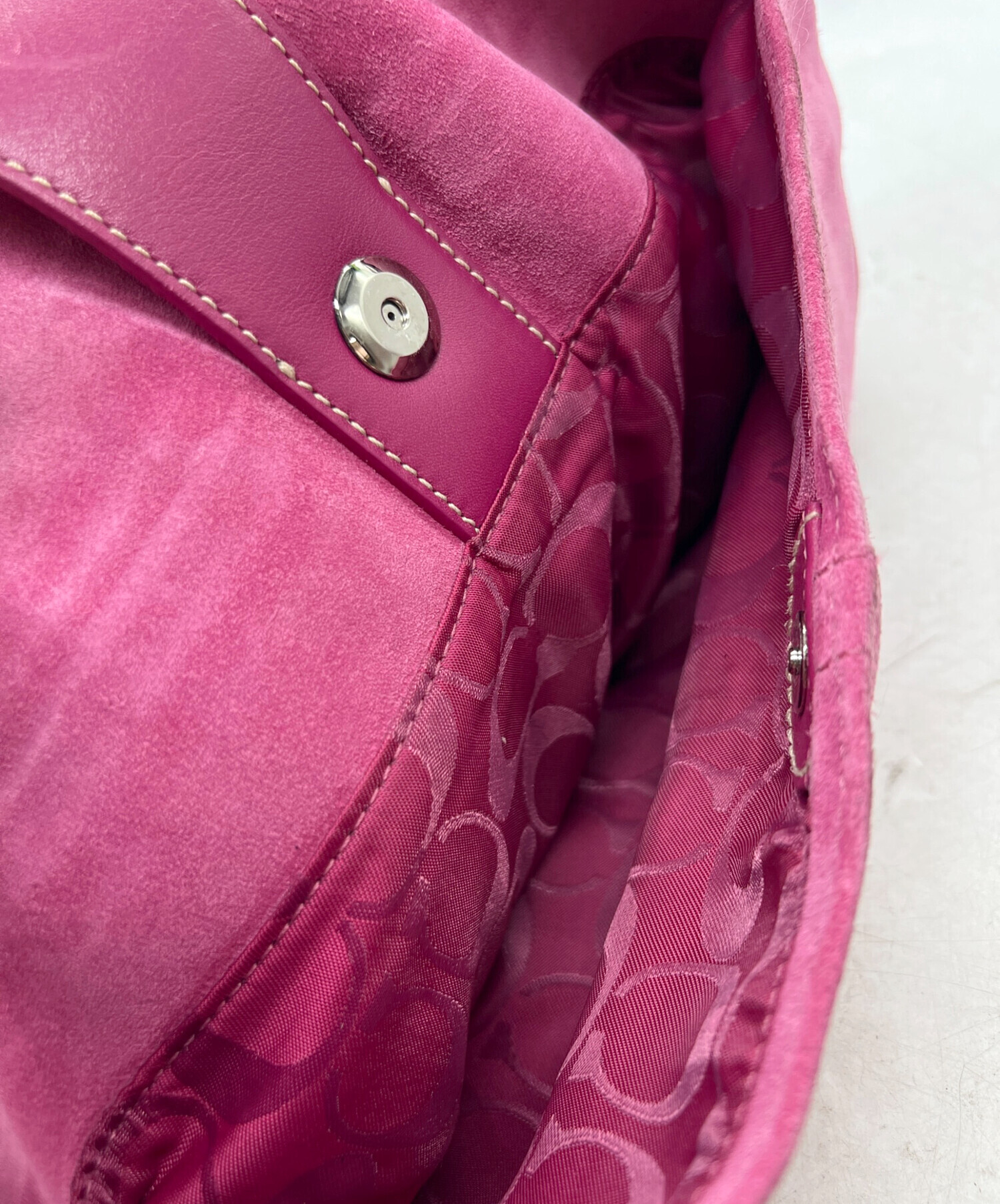 中古・古着通販】COACH (コーチ) Soho ショルダーバッグ ショッキング 