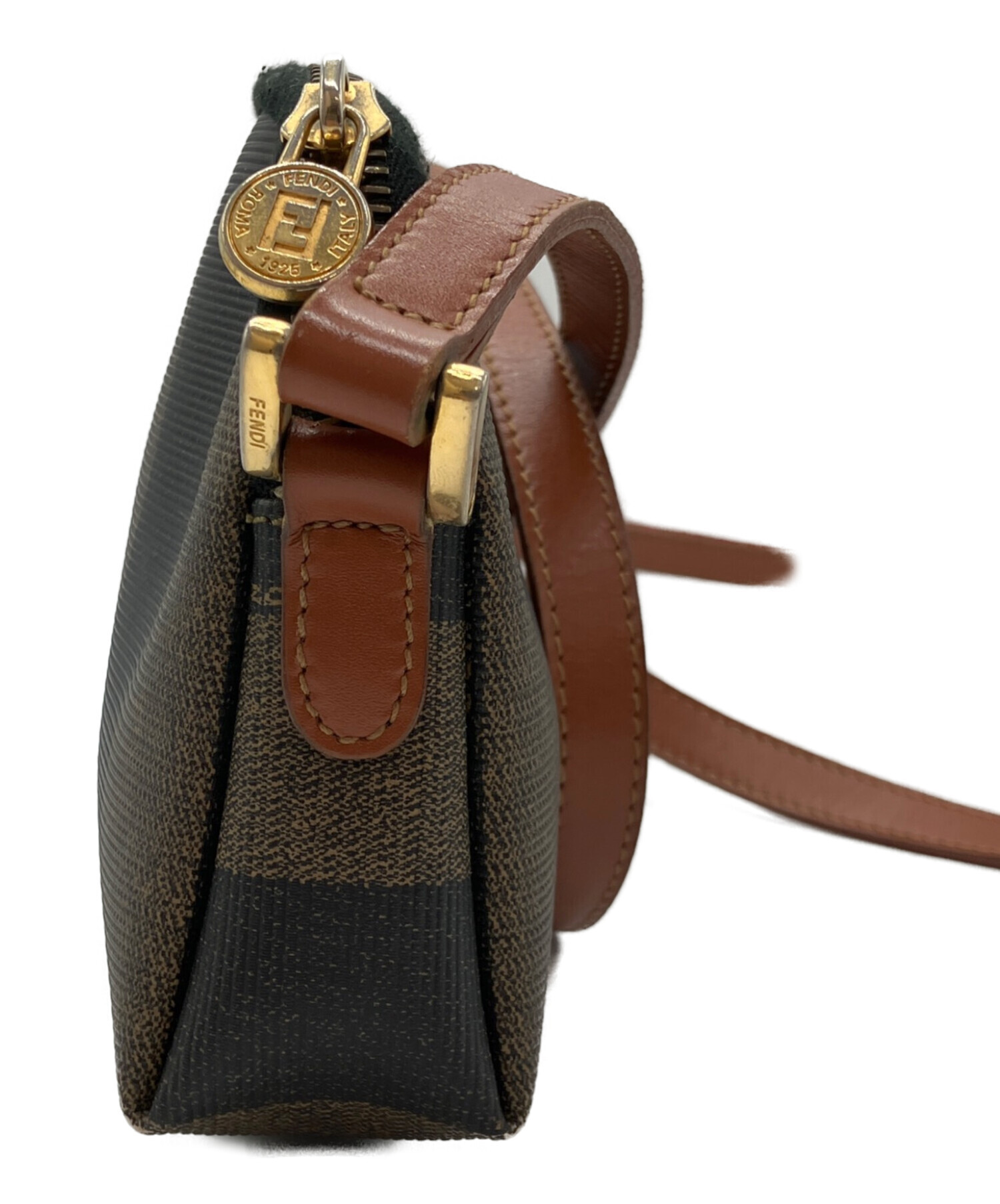 中古・古着通販】FENDI (フェンディ) ショルダーバッグ ペカン