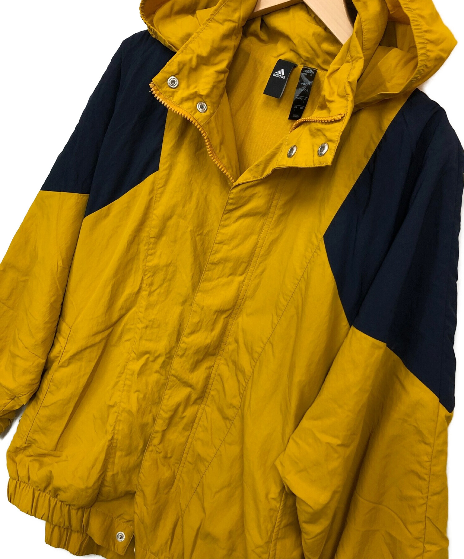 中古・古着通販】adidas (アディダス) ナイロンジャケット オレンジ