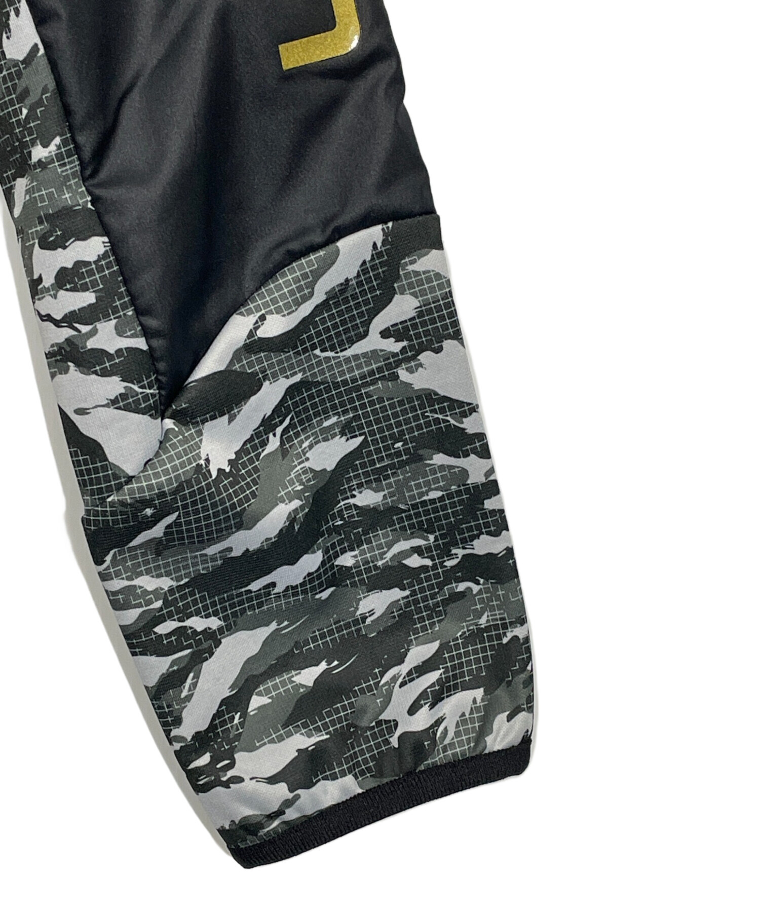 中古・古着通販】UNDER ARMOUR (アンダーアーマー) ジップジャケット