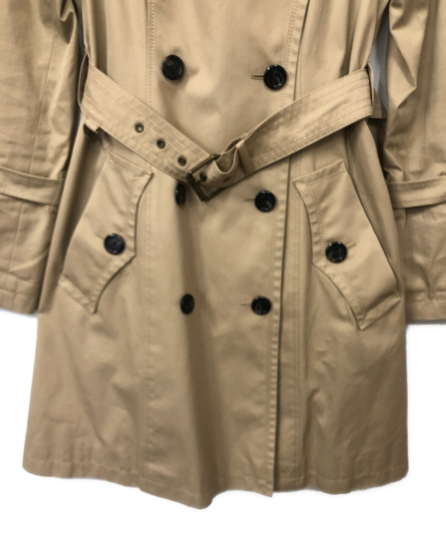 クリーニング済み　バーバリー ブルーレーベル トレンチコート38 バーバリー コート ブルーレーベル トレンチコート 黒 38 - メルカリ