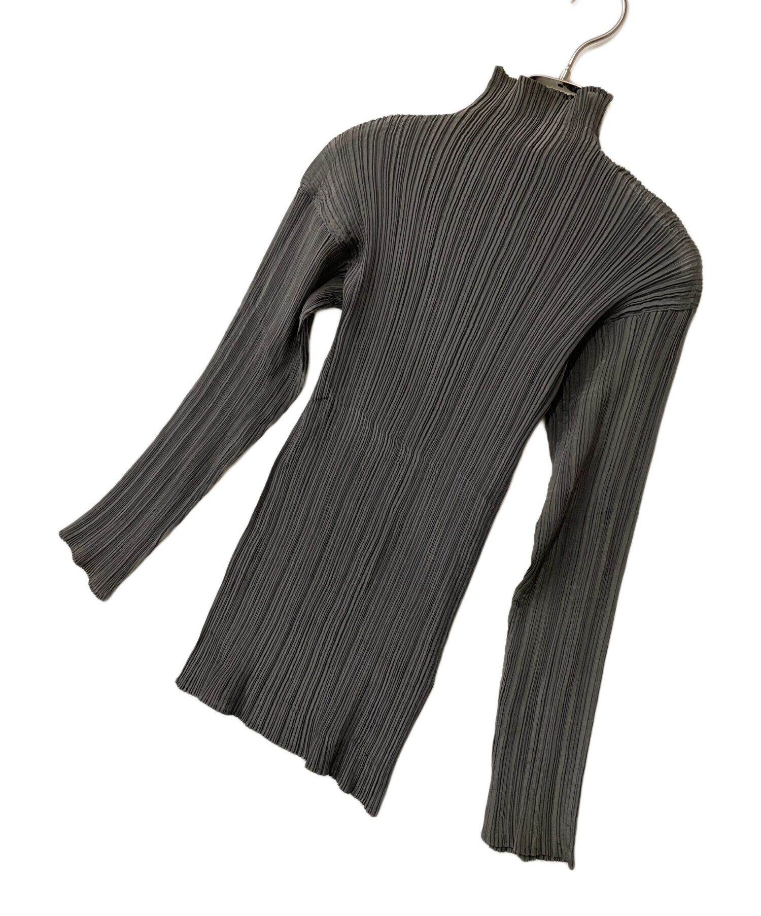 中古・古着通販】ISSEY MIYAKE (イッセイミヤケ) プリーツカットソー