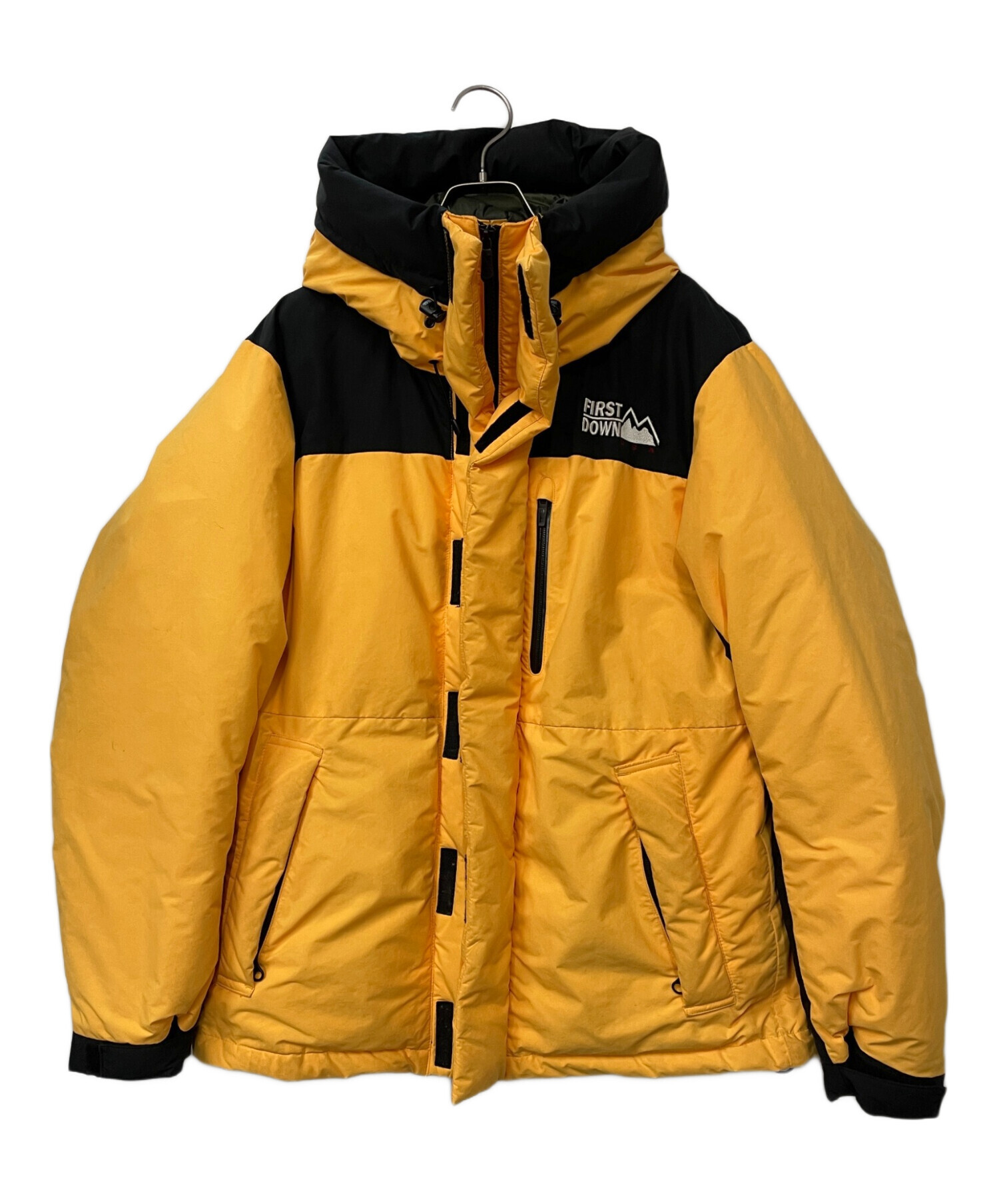 FIRST DOWN ダウンジャケット イエロー/ブラック