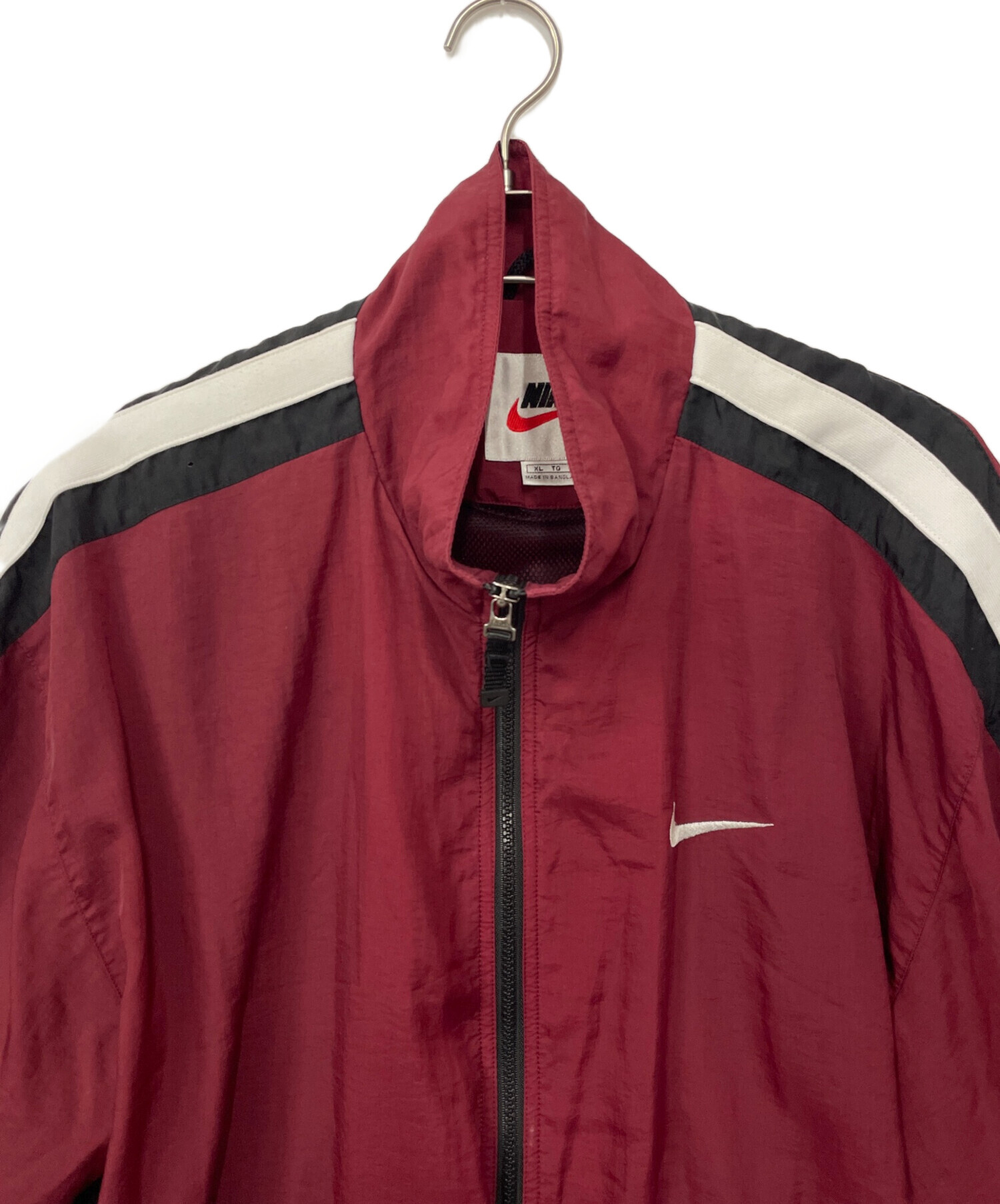 中古・古着通販】NIKE (ナイキ) ナイロンジャケット ボルドー サイズ 