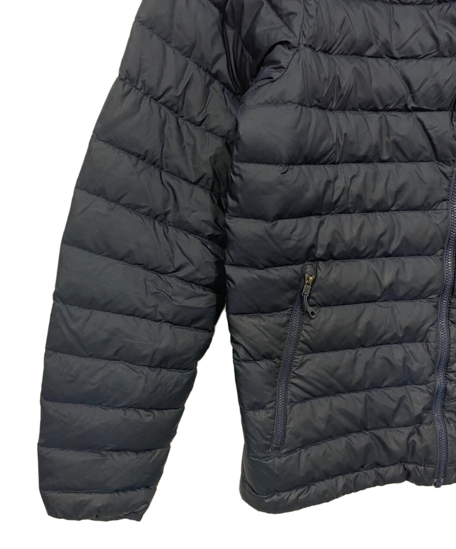 中古・古着通販】Patagonia (パタゴニア) ダウンジャケット ネイビー